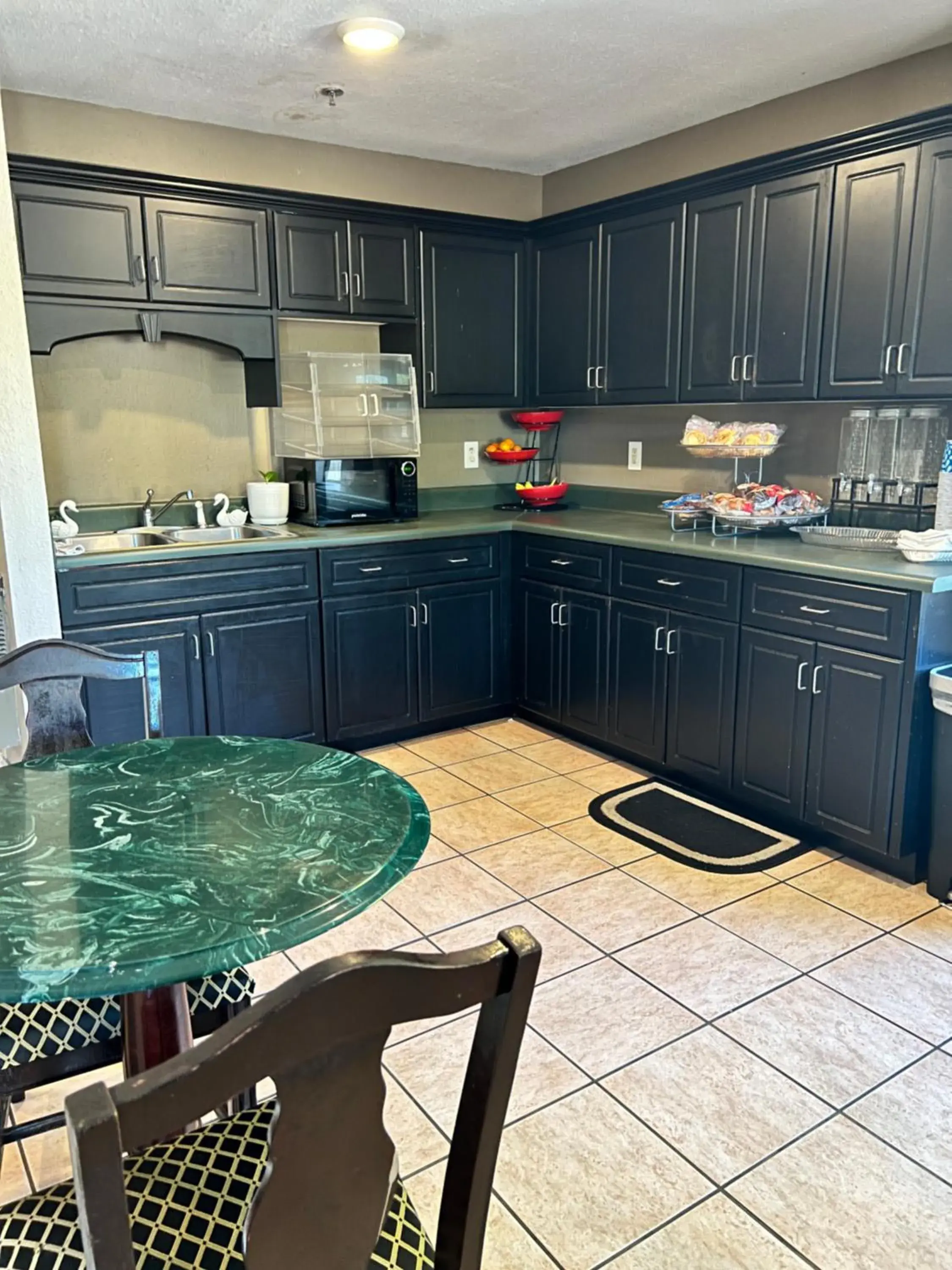 Country Hearth Inn & Suites Augusta Country Hearth Inn & Suites Augusta