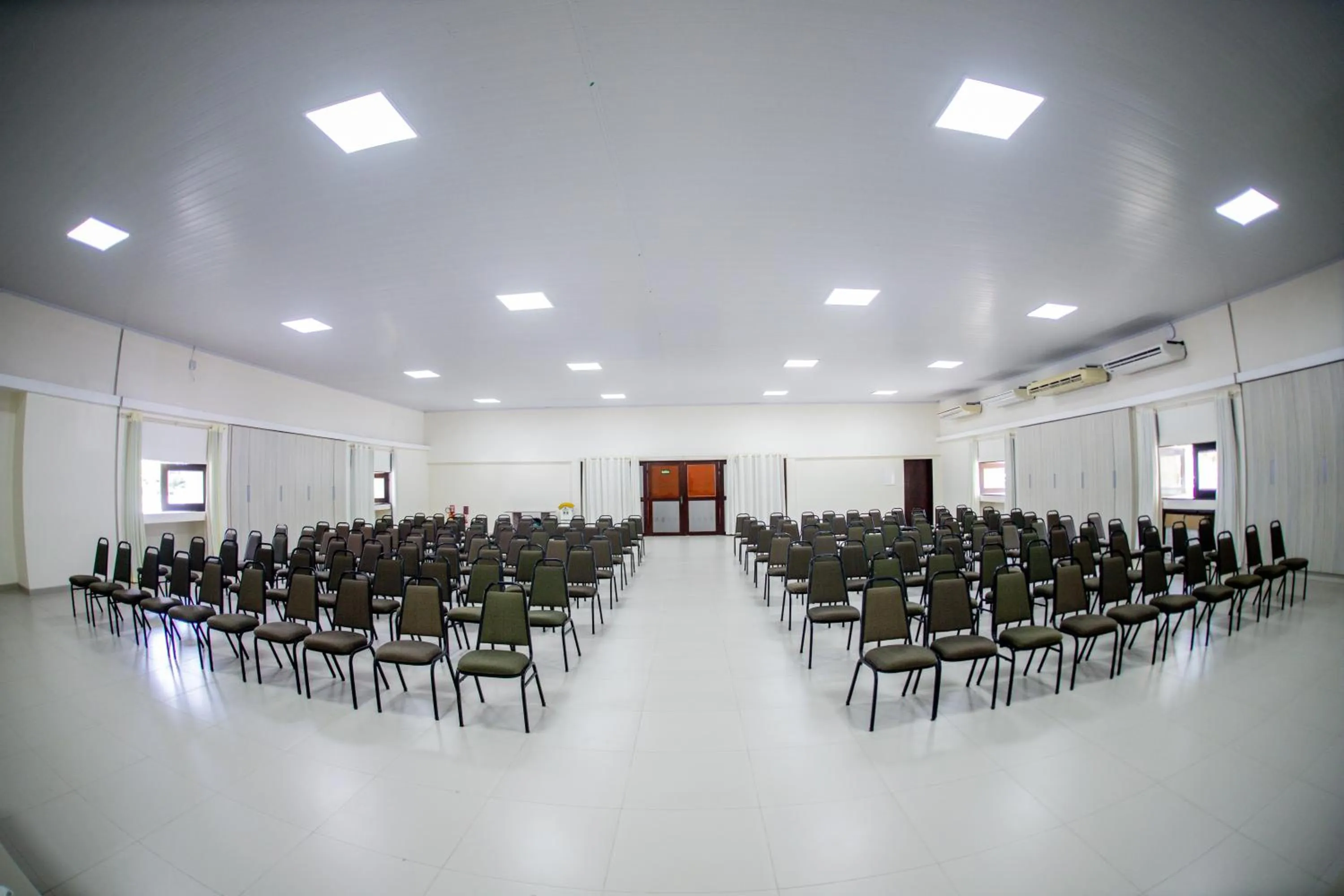 Property building in Orange Praia Hotel