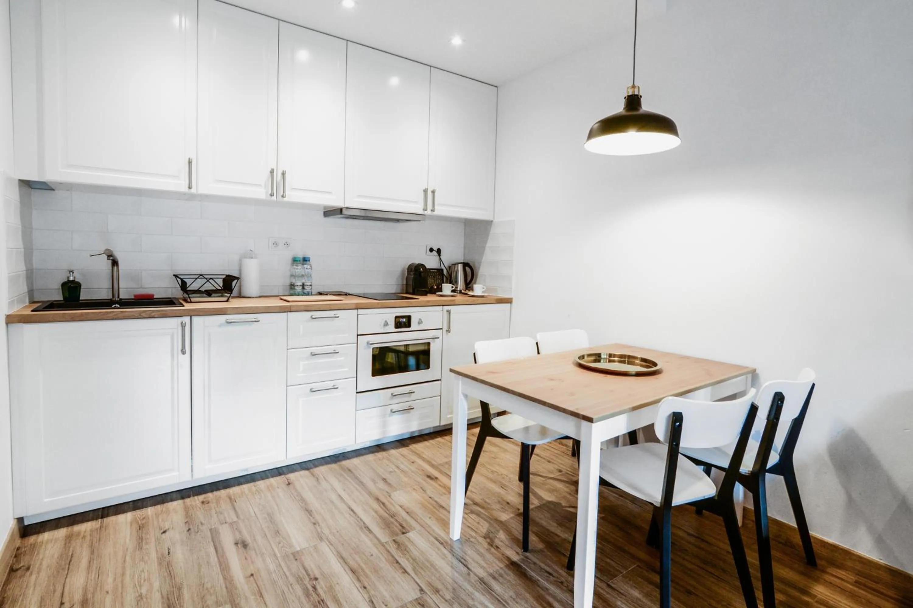 Coffee/tea facilities in Browar Lubicz Residence