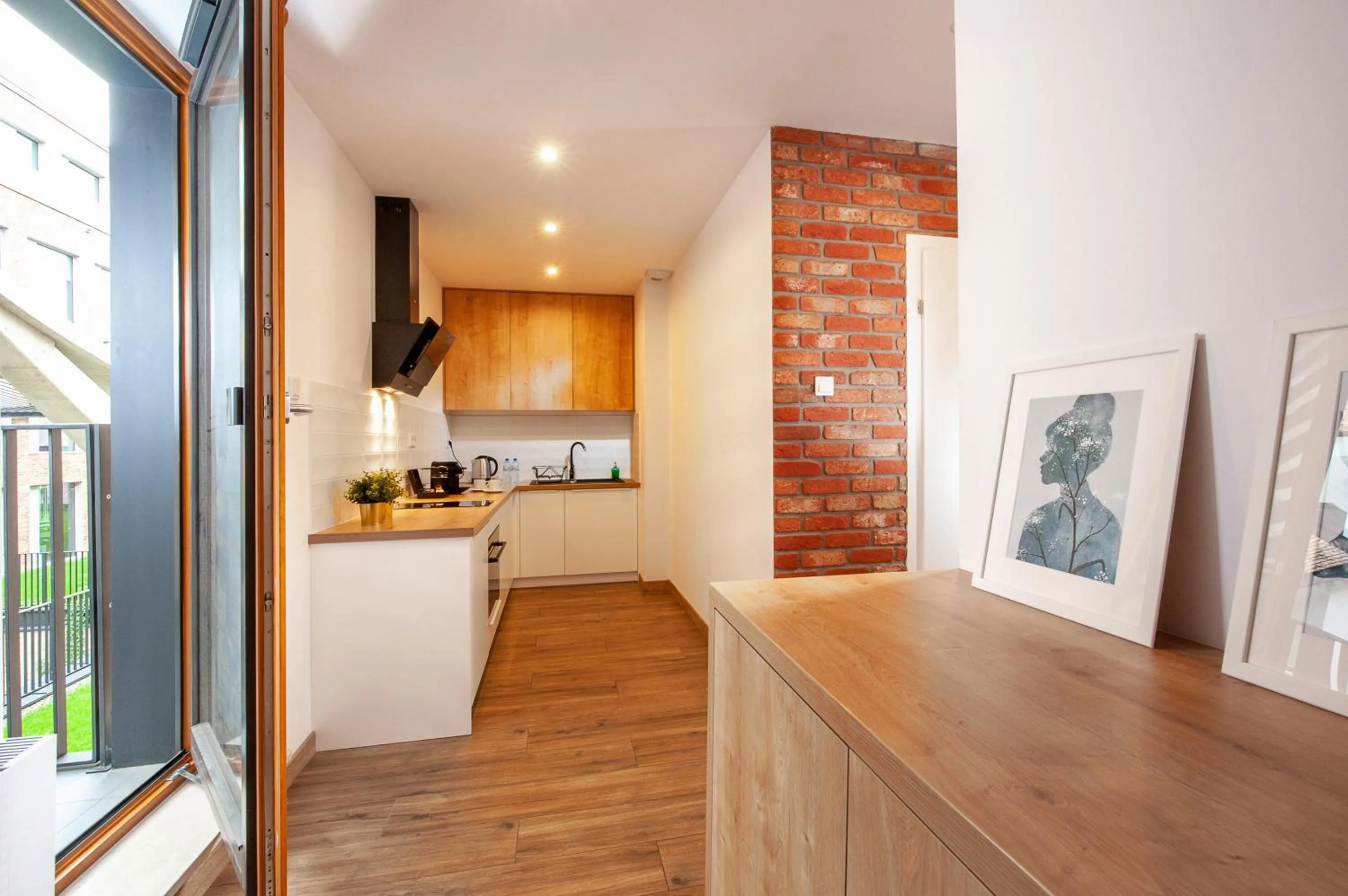 Coffee/tea facilities in Browar Lubicz Residence