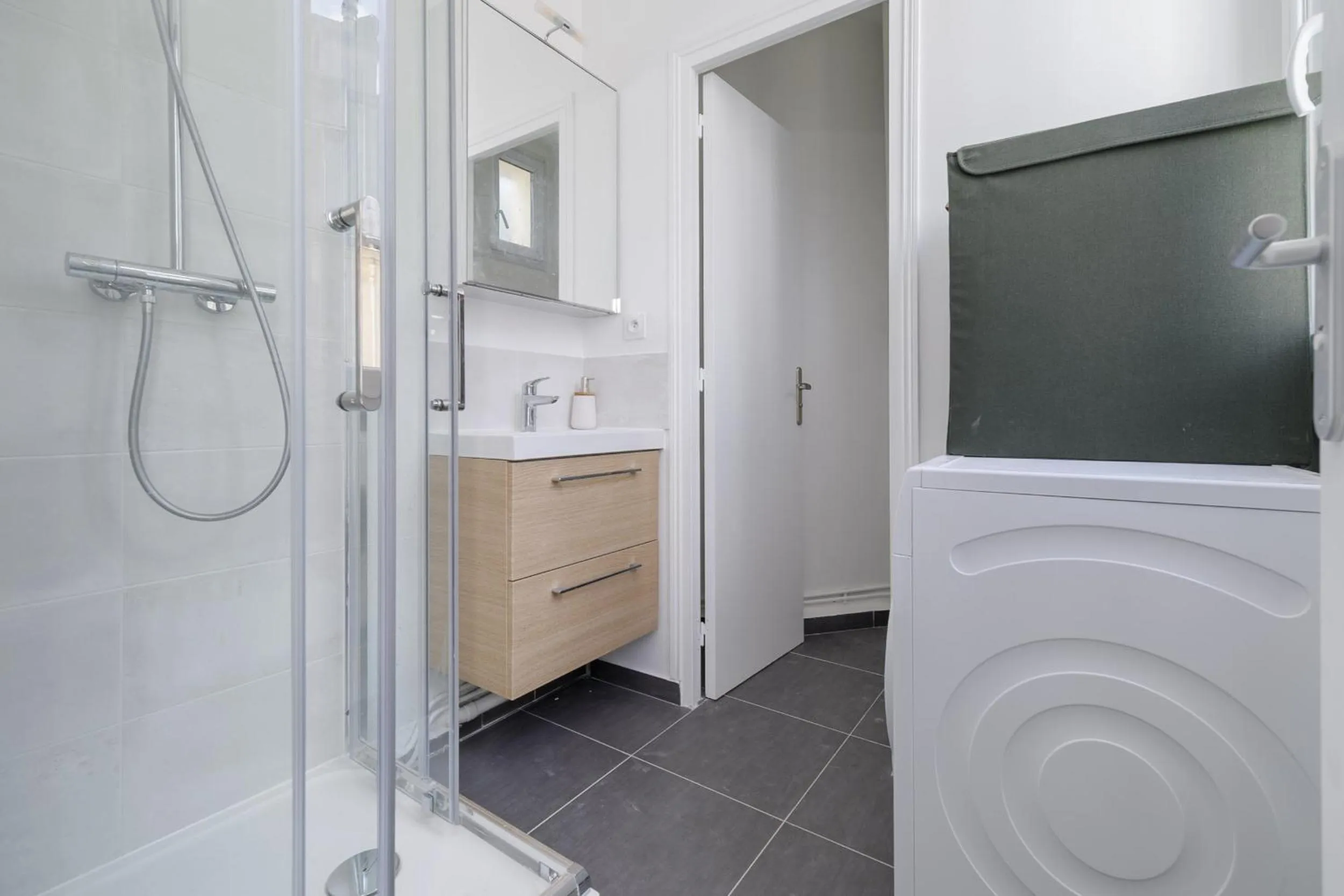 Bridgestreet - Opera Montmartre