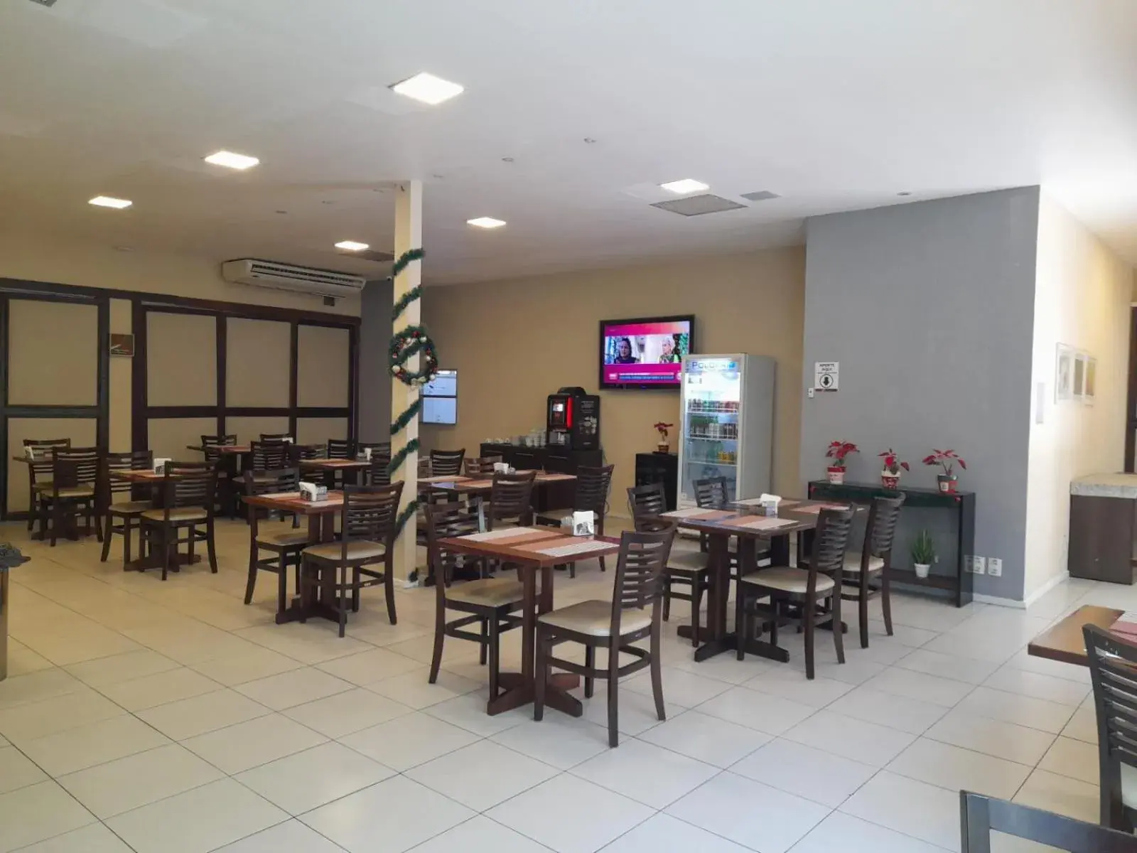 Restaurant/places to eat in Grande Hotel Itaguaí Restaurant/places to eat in Grande Hotel Itaguaí