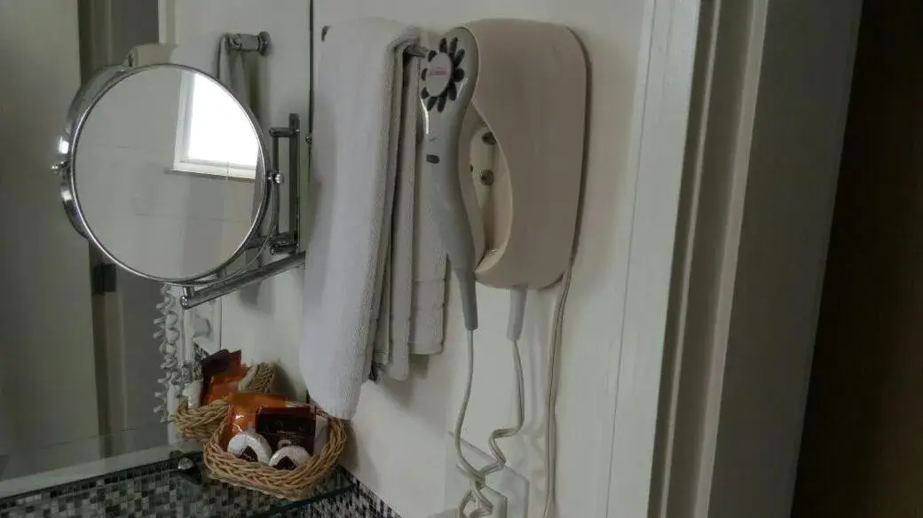 Bathroom in Grande Hotel Itaguaí Bathroom in Grande Hotel Itaguaí