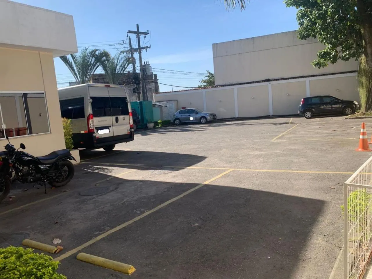 Parking in Grande Hotel Itaguaí