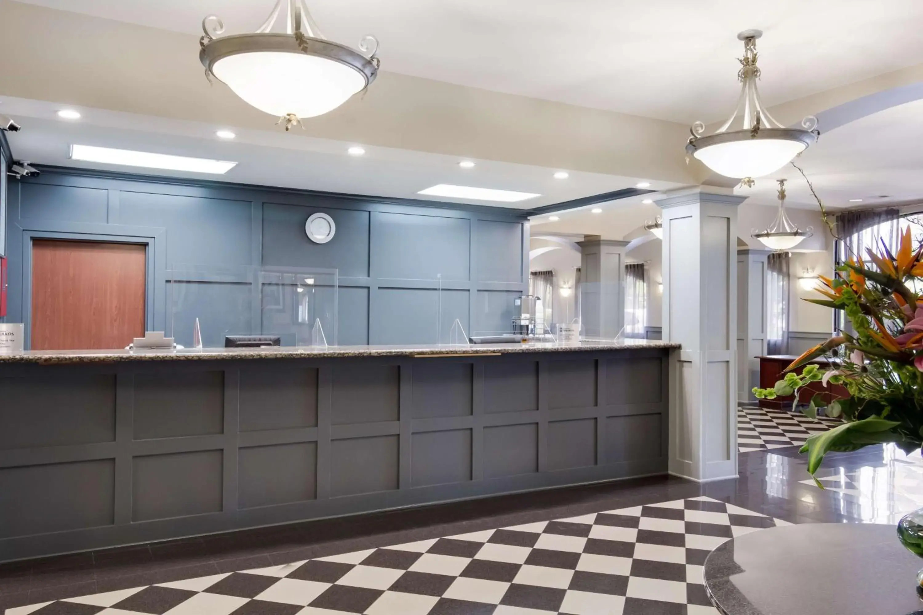 Lobby or reception in SureStay Plus Hotel by Best Western Houston Medical Center Lobby or reception in SureStay Plus Hotel by Best Western Houston Medical Center