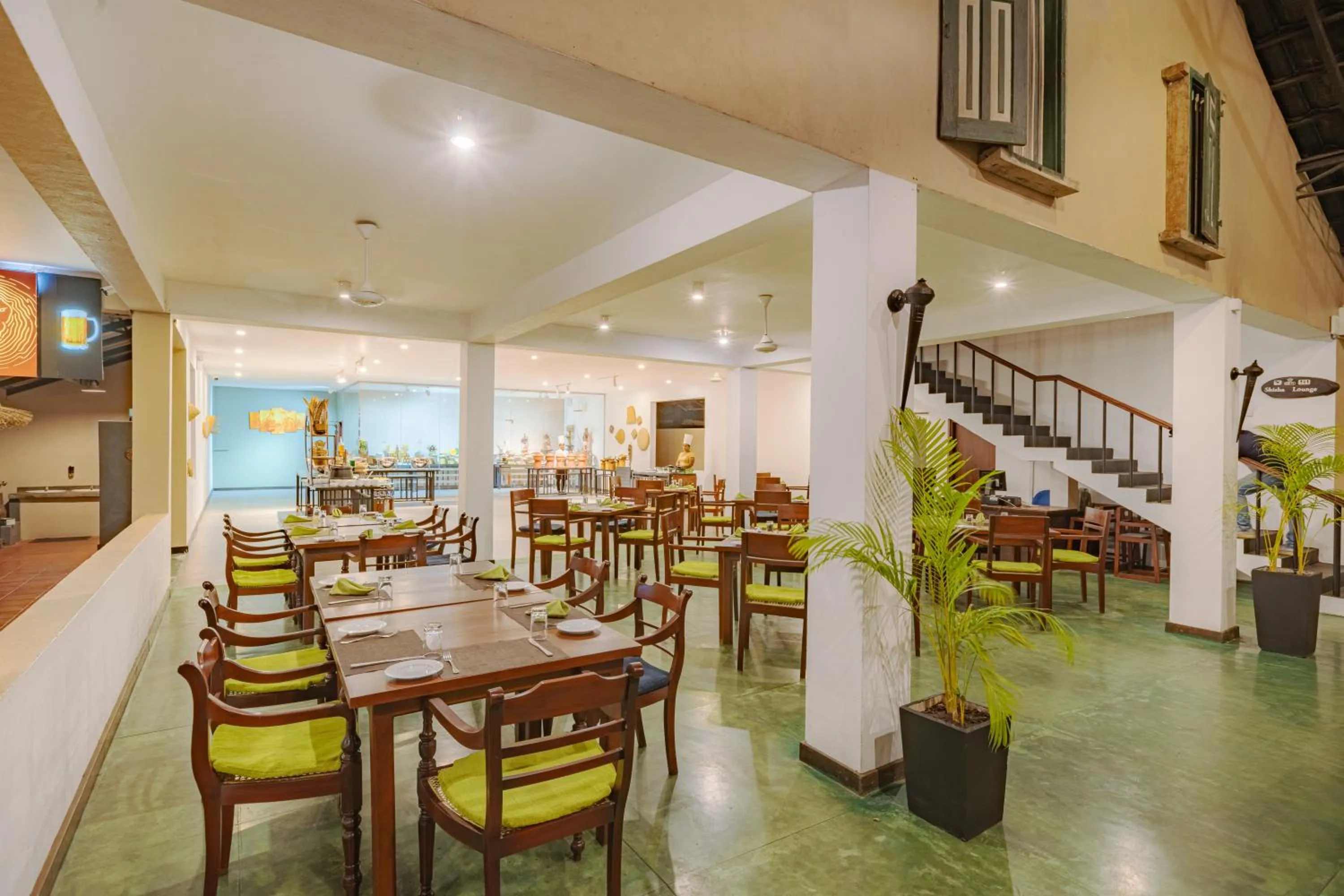 Restaurant/places to eat in Kassapa Lions Rock