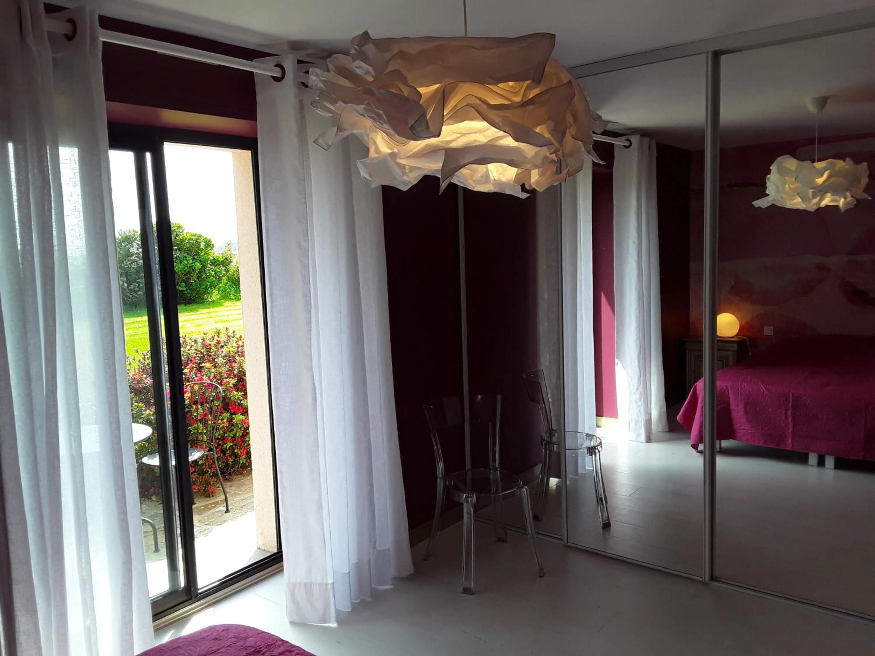 Photo of the whole room, Bed in Chez Herveline Le Fer - Chambres et table d'hôtes