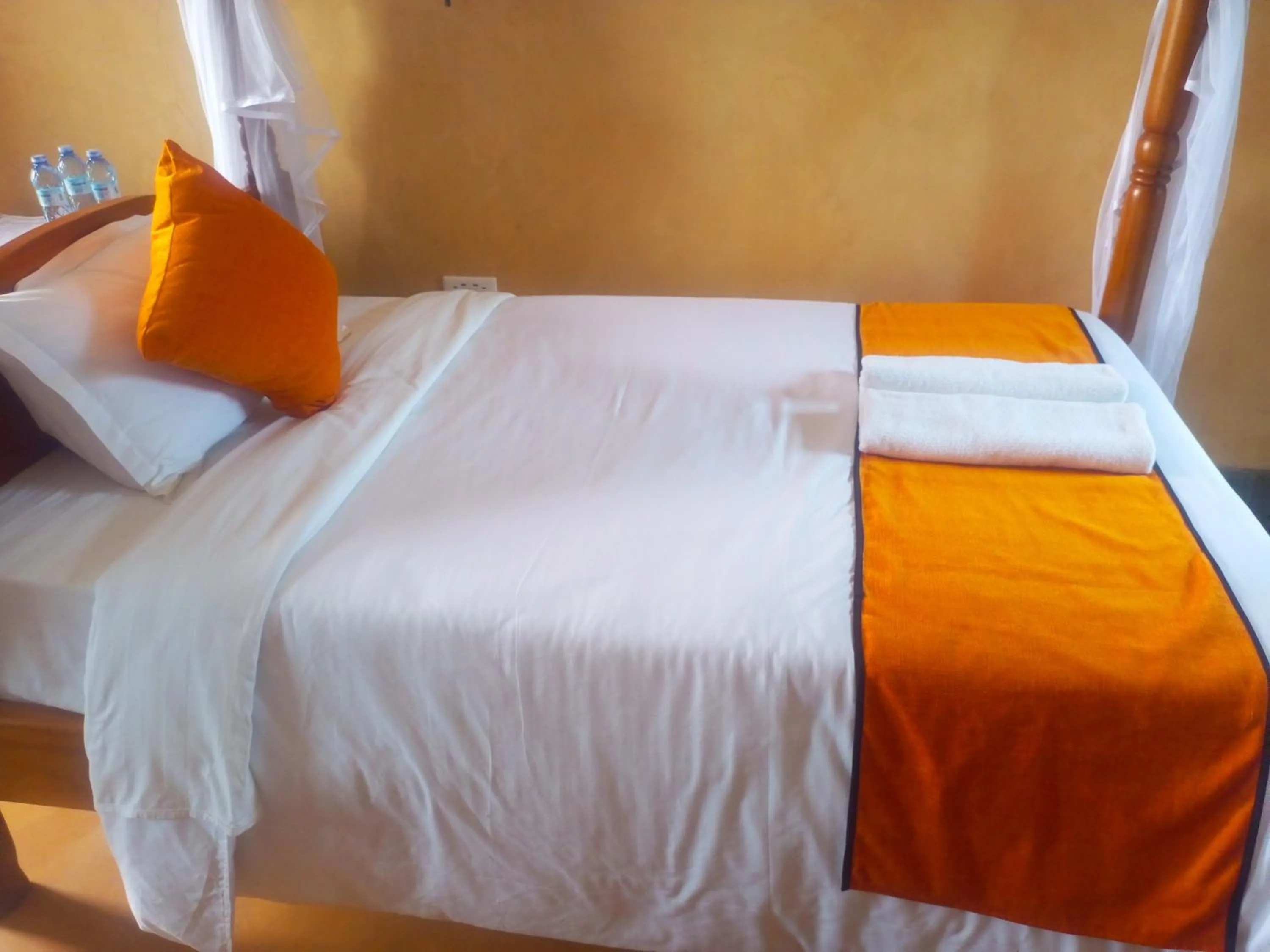 Bed in New Court View Hotel