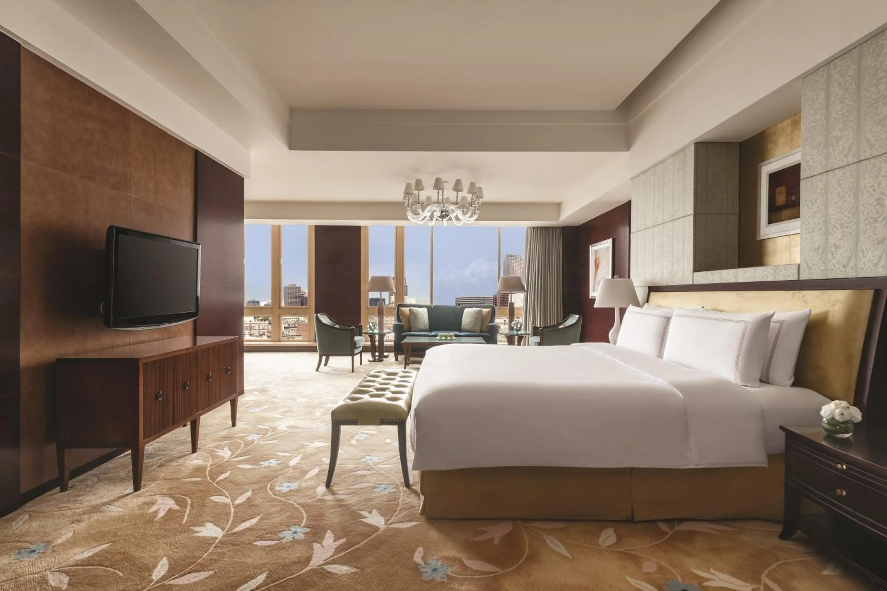 Bed in Shangri-La Chengdu