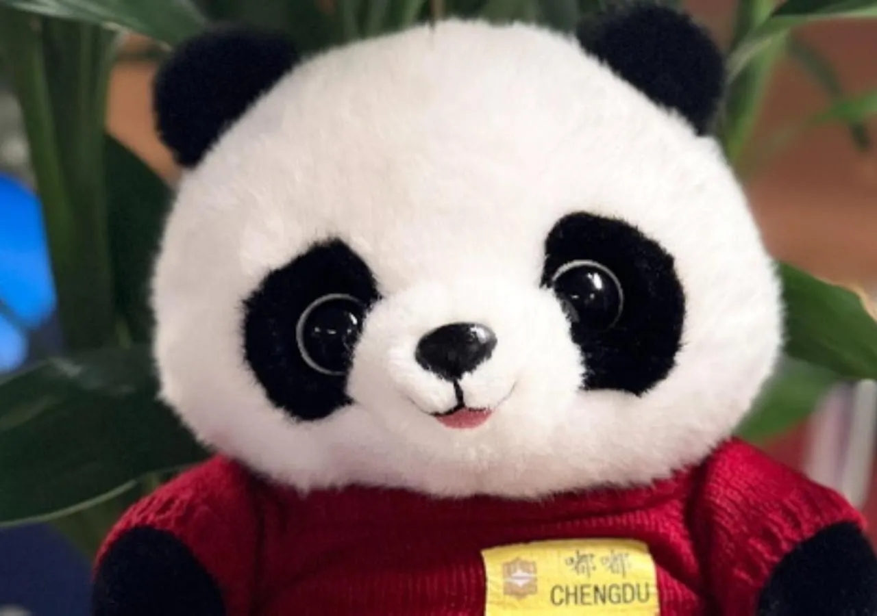 children in Shangri-La Chengdu