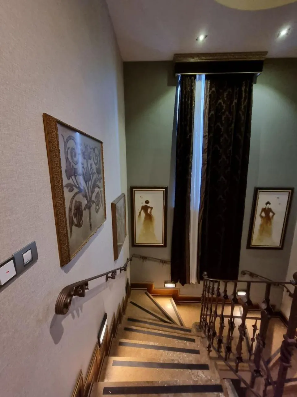 Lobby or reception in Sultan Inn Boutique Hotel