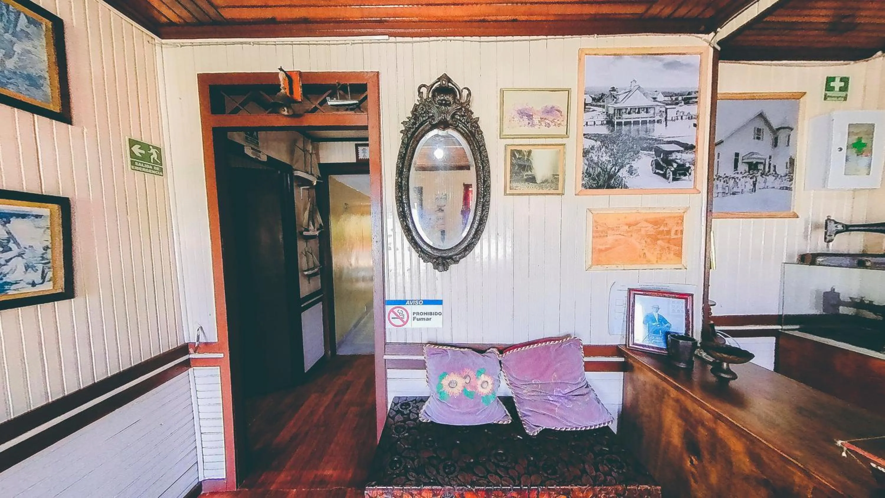 Lobby or reception in Posada Nativa Miss Trinie