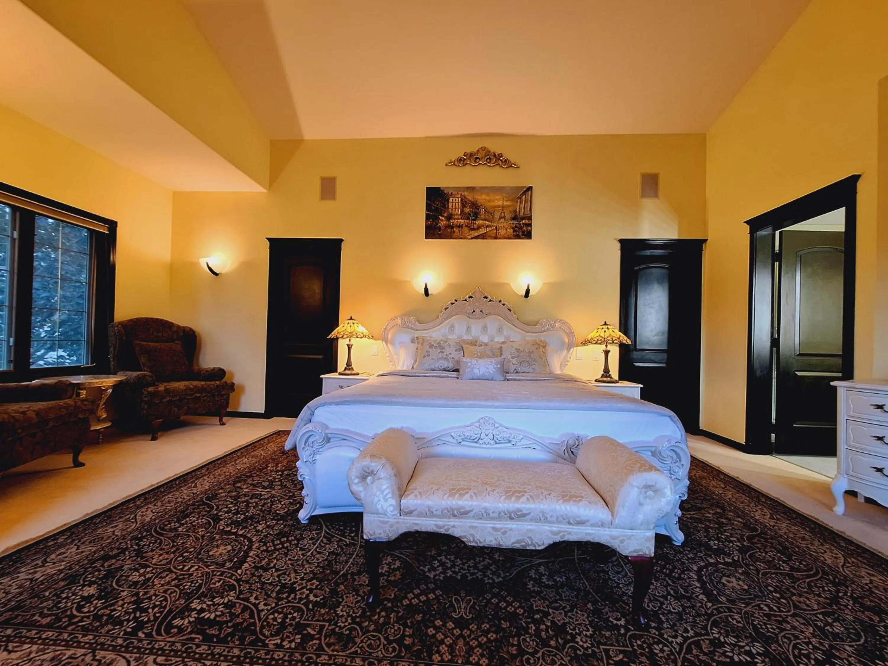 Bed in Villa Bellissimo FranTalia - Néo-Classical Résidence & Galleriséum