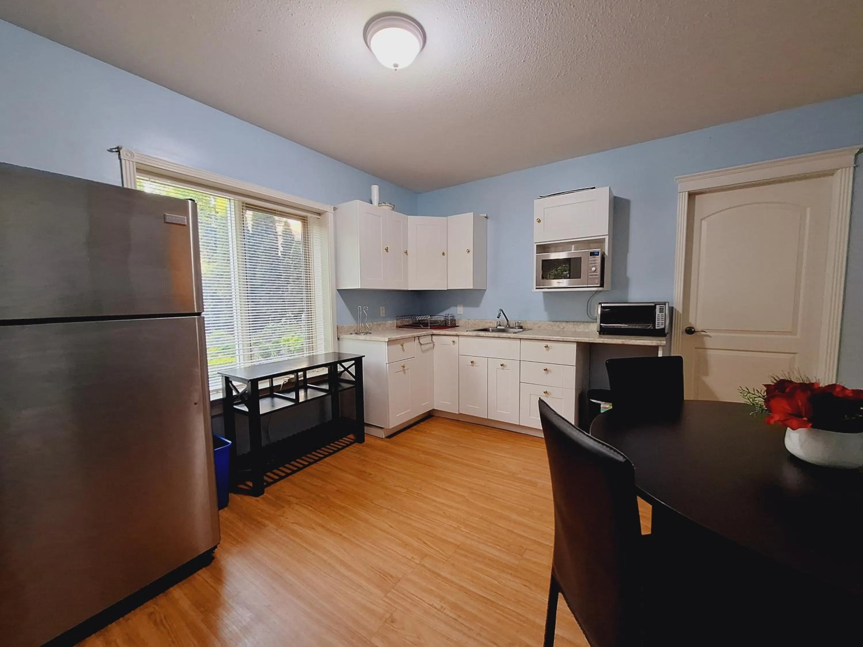 Kitchen or kitchenette in Villa Bellissimo FranTalia - Néo-Classical Résidence & Galleriséum