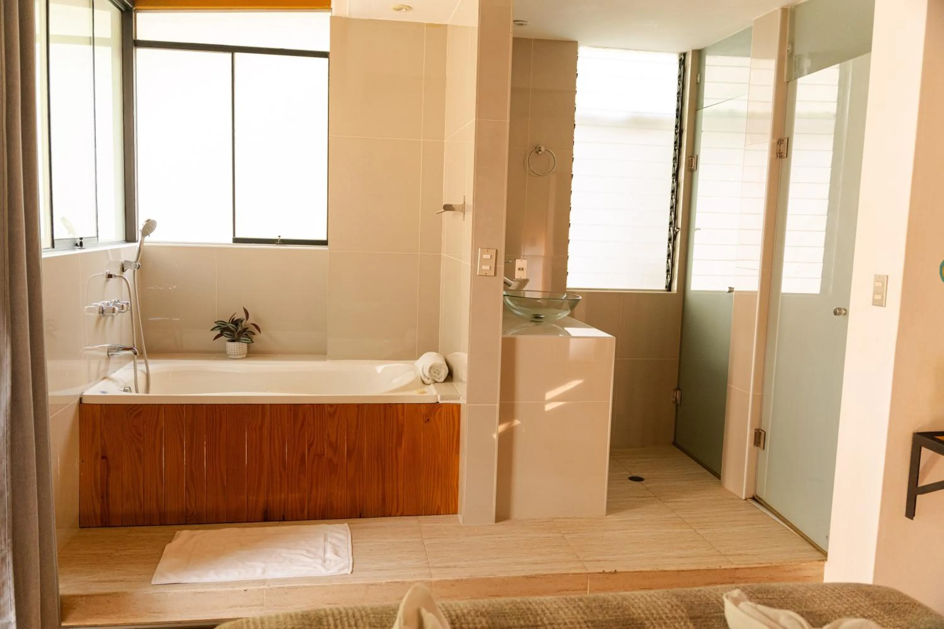 Bath in Supertramp Hostel Machupicchu