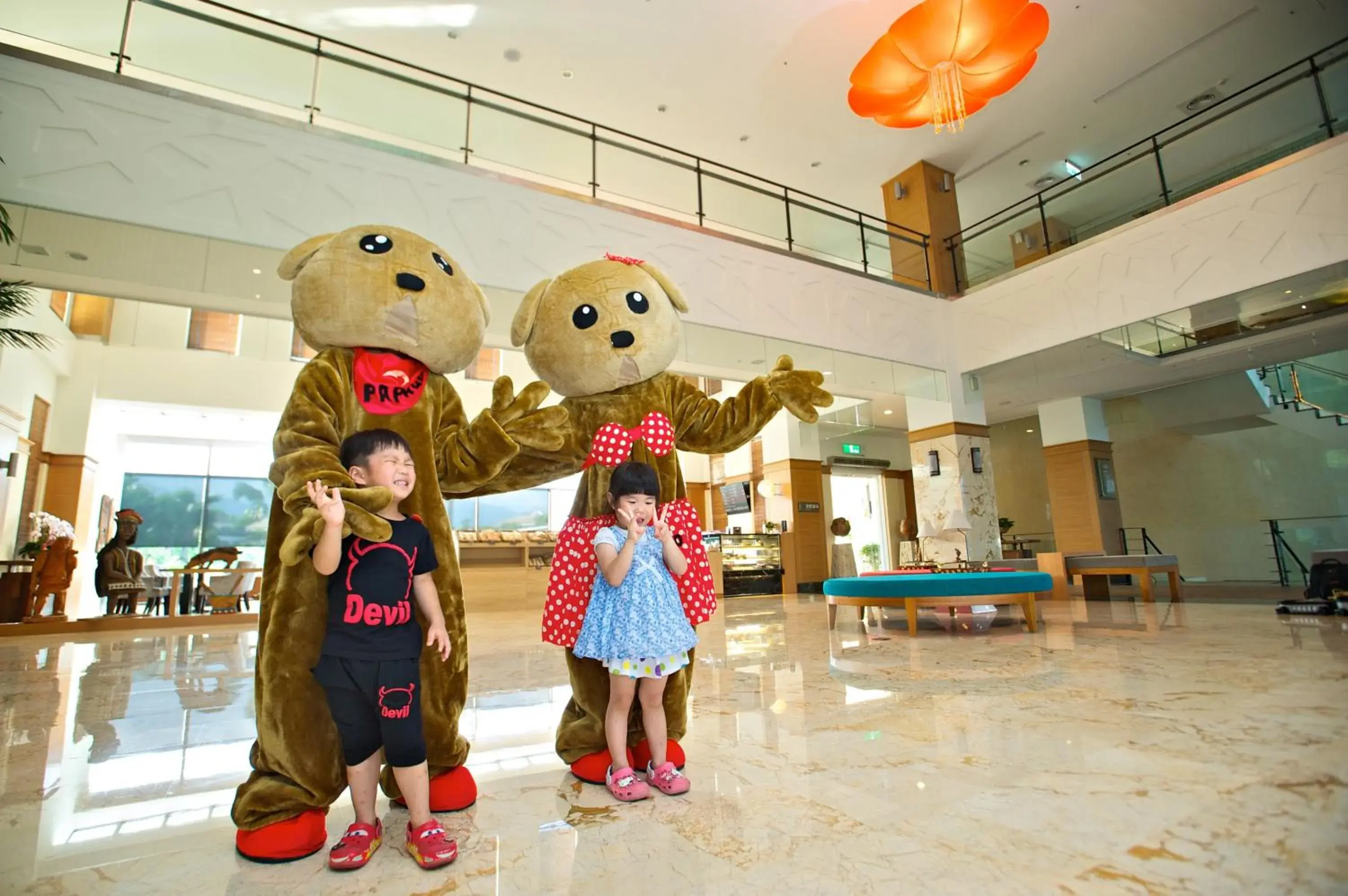 Facade/entrance in Papago International Resort Facade/entrance in Papago International Resort