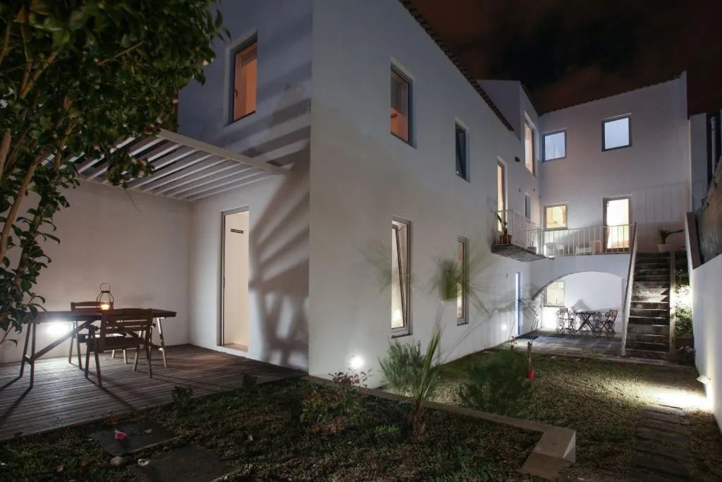 Garden in Place Of Moments Urban-Suites