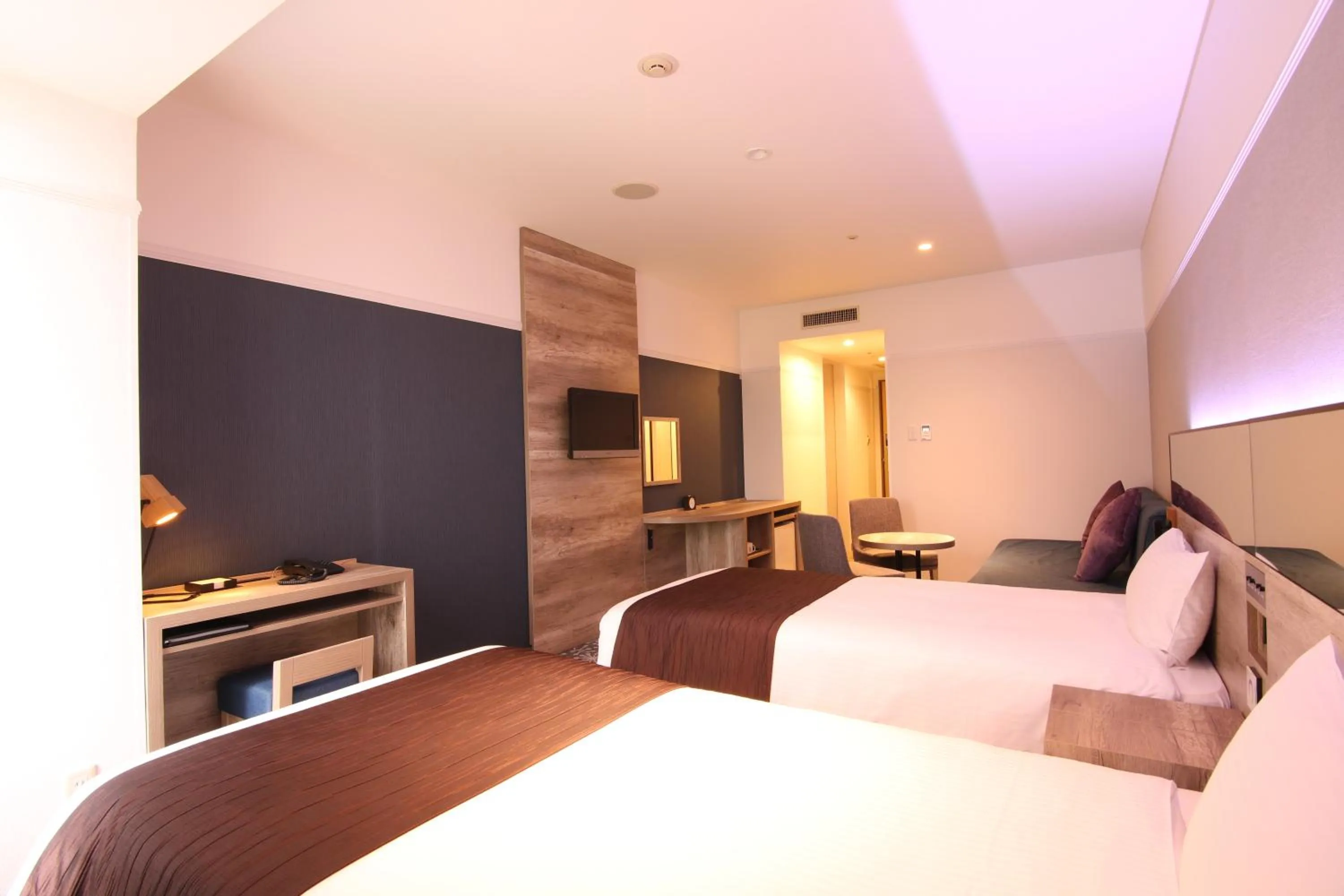 Photo of the whole room, Bed in Quintessa Hotel Sapporo