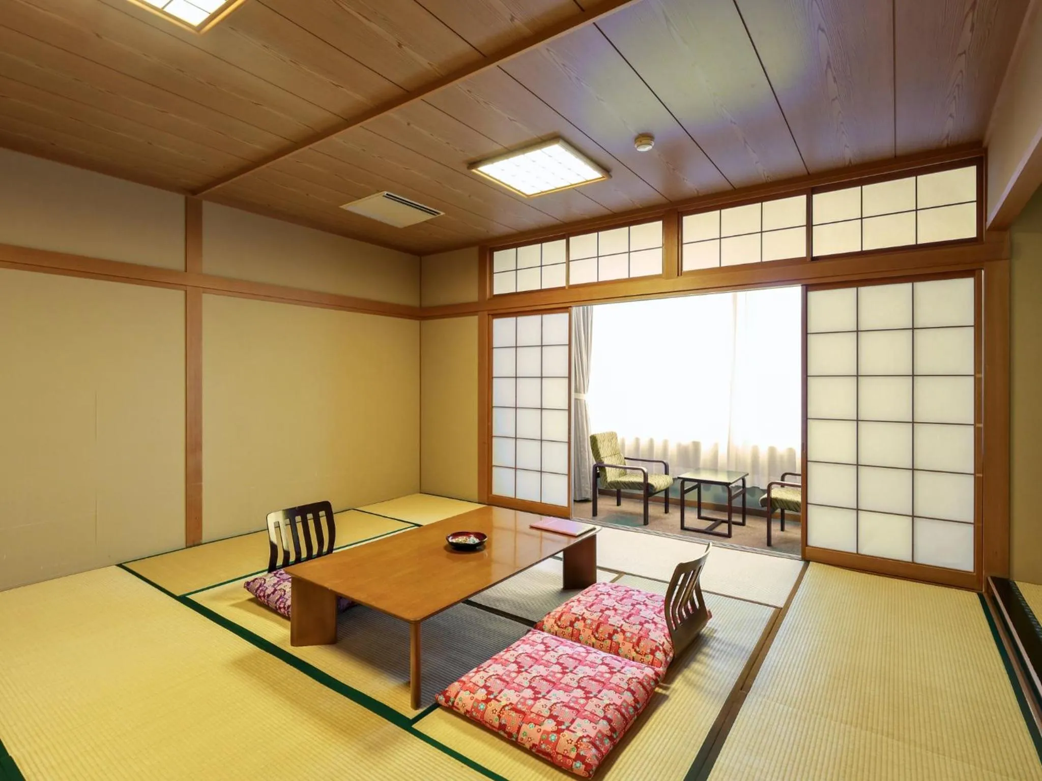 Photo of the whole room in Ikoi no mura Notohanto