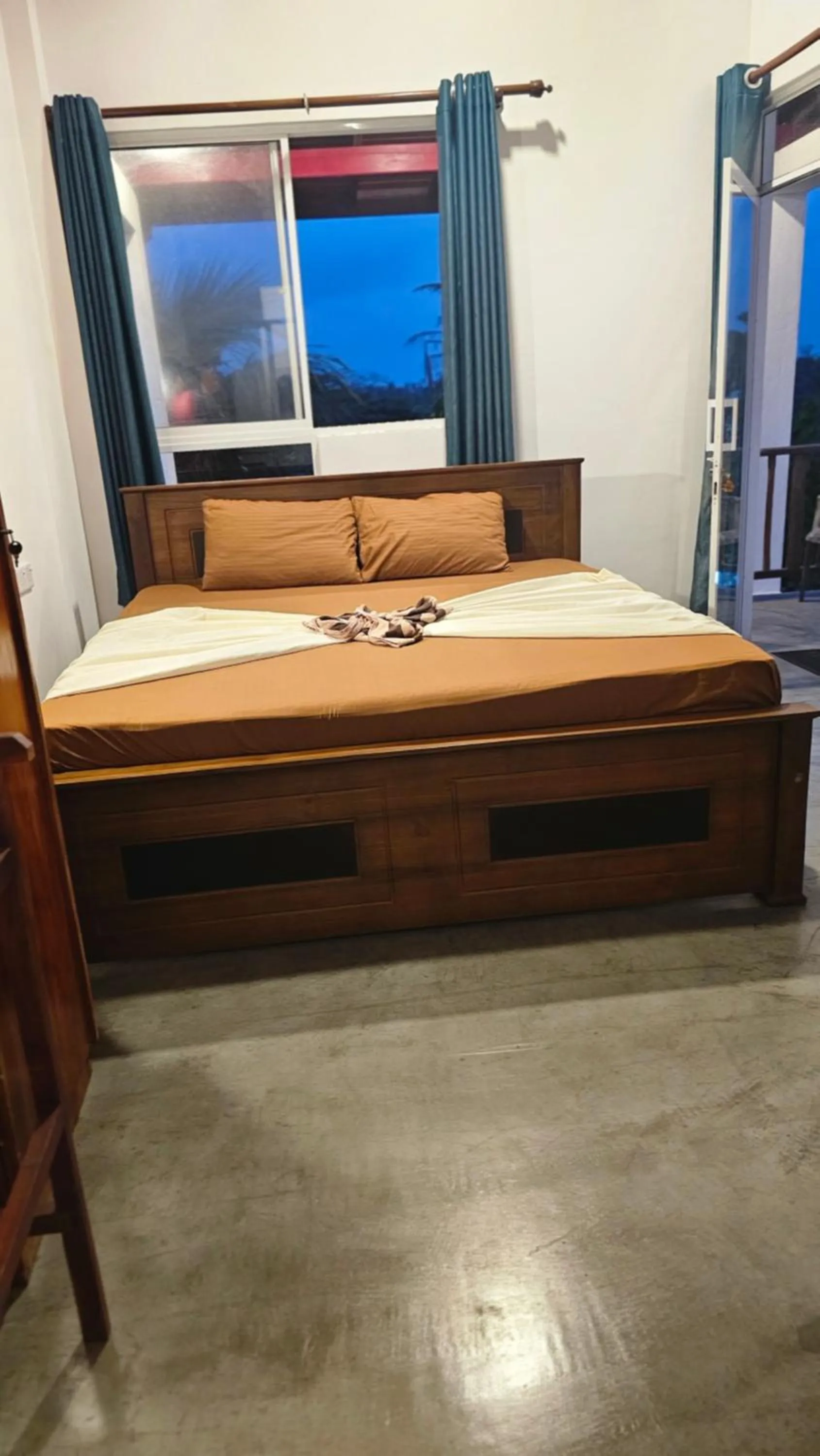 Photo of the whole room, Bed in Hotel Remember