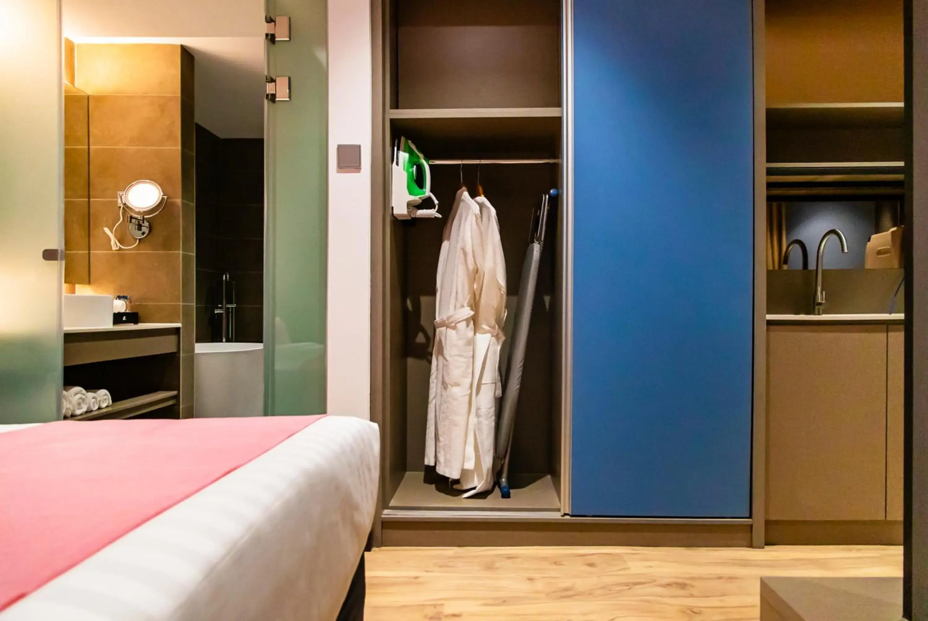 Bed in TROVE Johor Bahru Bed in TROVE Johor Bahru