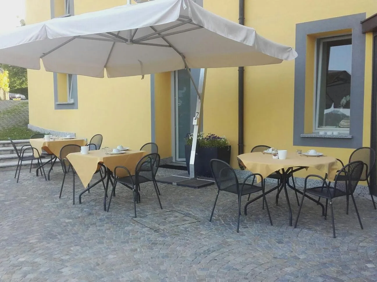 Patio in Hotel Corte Santa Libera