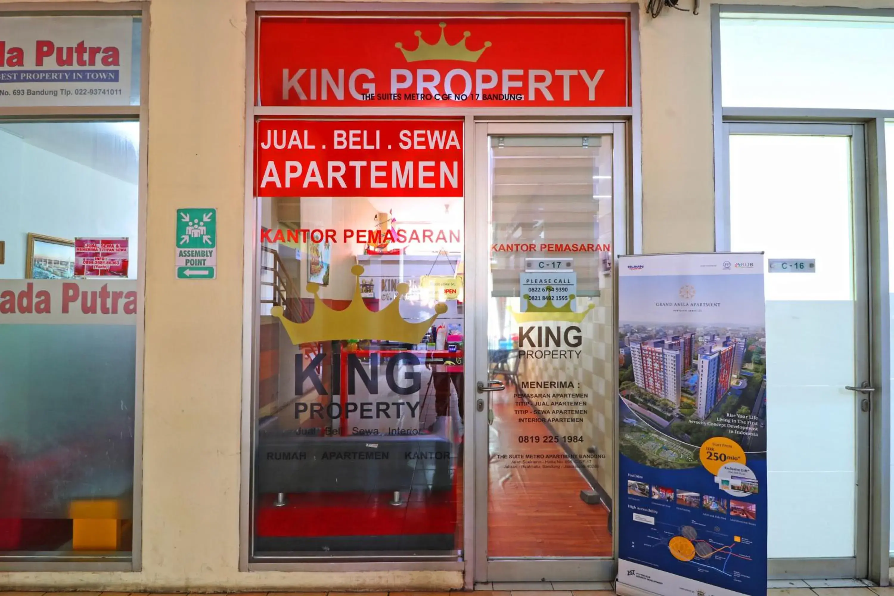 Lobby or reception in The Suite Metro Apartment by King Official Lobby or reception in The Suite Metro Apartment by King Official