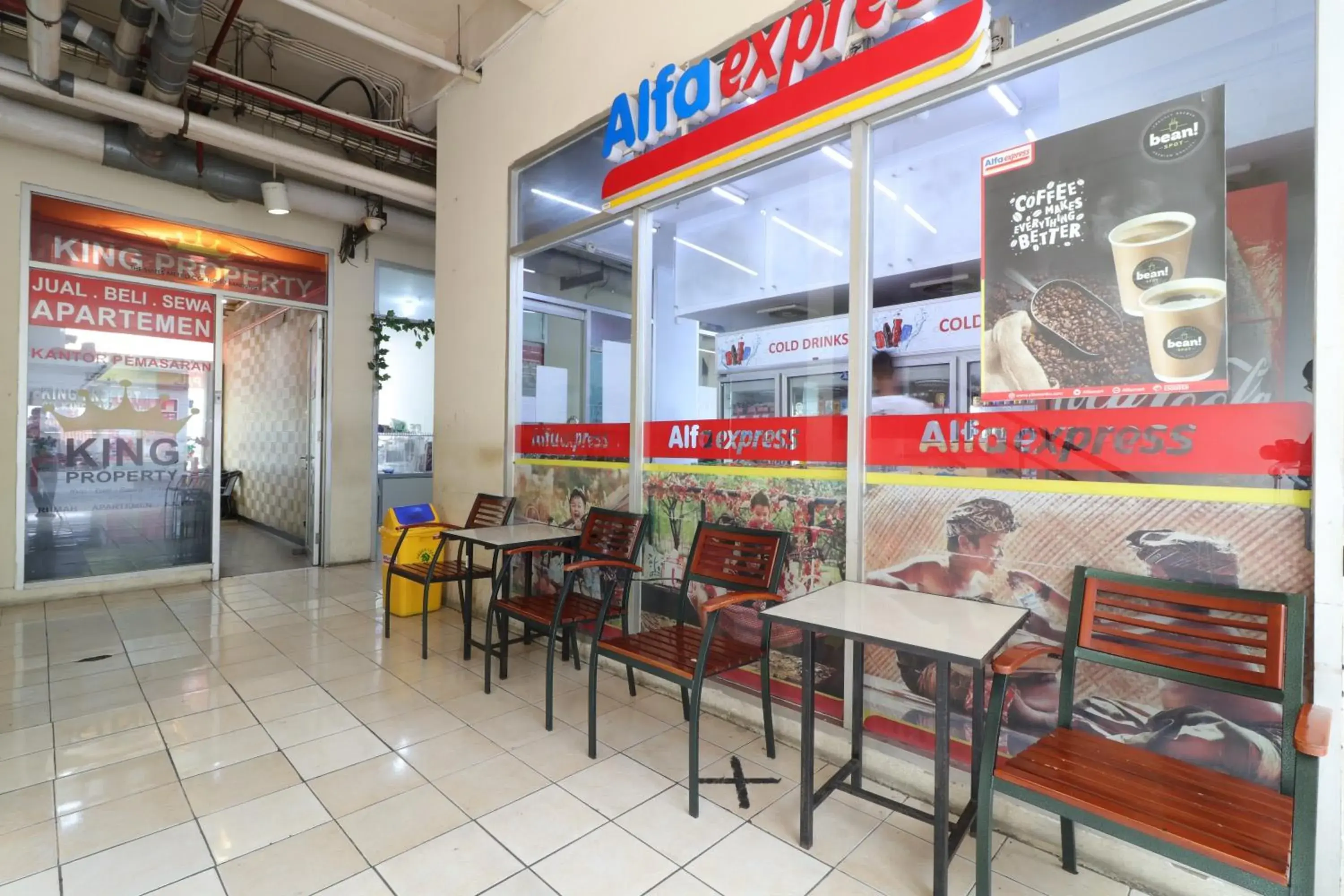 Lobby or reception in The Suite Metro Apartment by King Official Lobby or reception in The Suite Metro Apartment by King Official