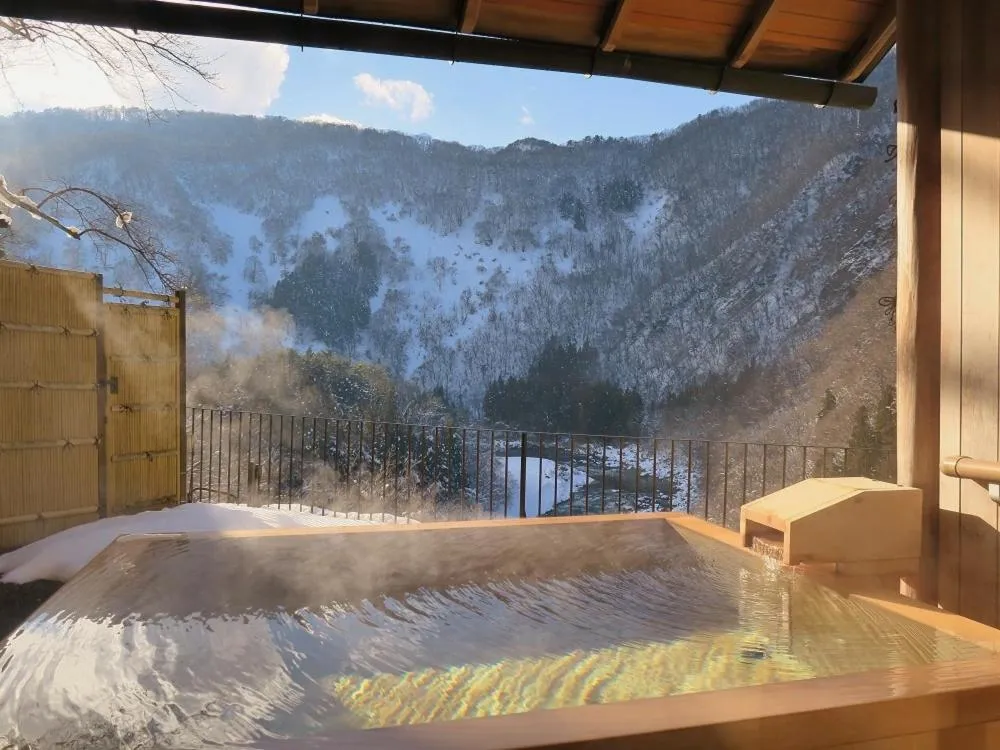 Winter in Marumine Kanko Hotel