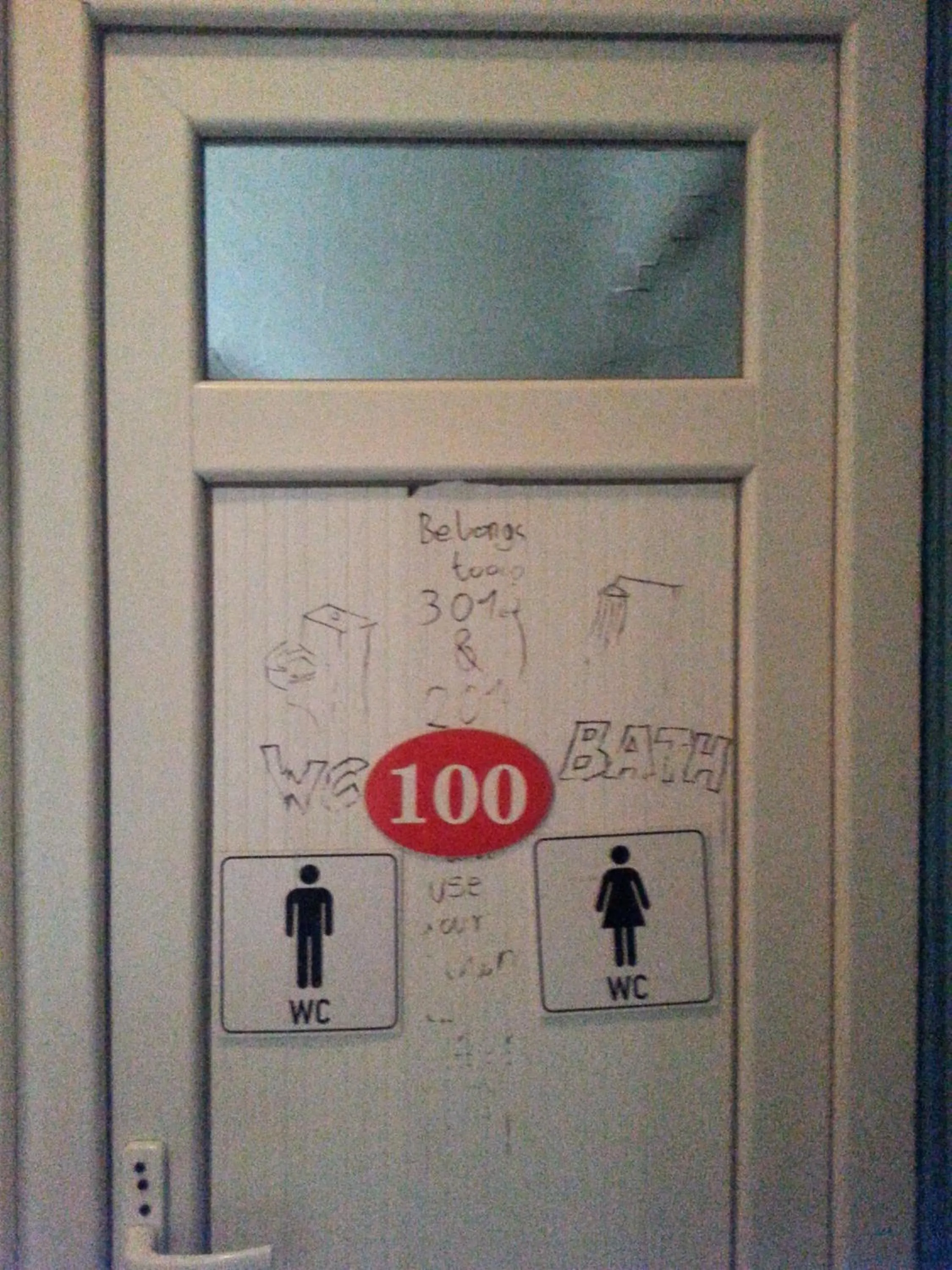 Area and facilities in TAXİM HOSTEL