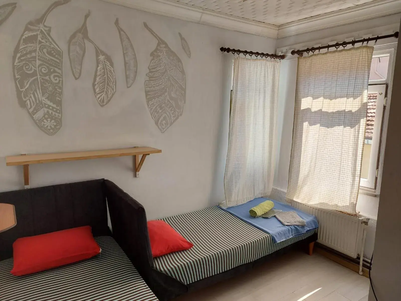 Twin Room with Bathroom in TAXİM HOSTEL Twin Room with Bathroom in TAXİM HOSTEL