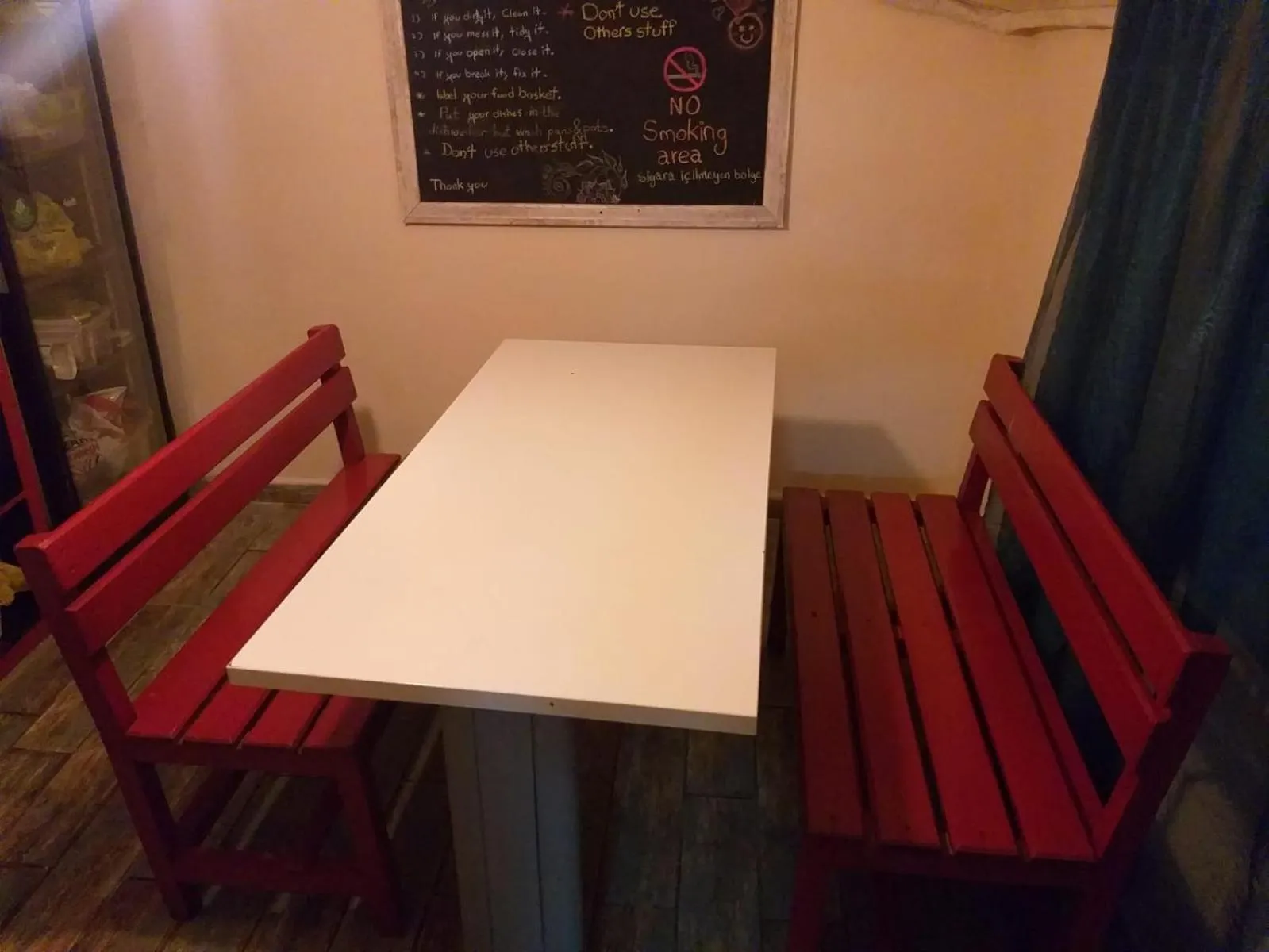 Communal kitchen in TAXİM HOSTEL