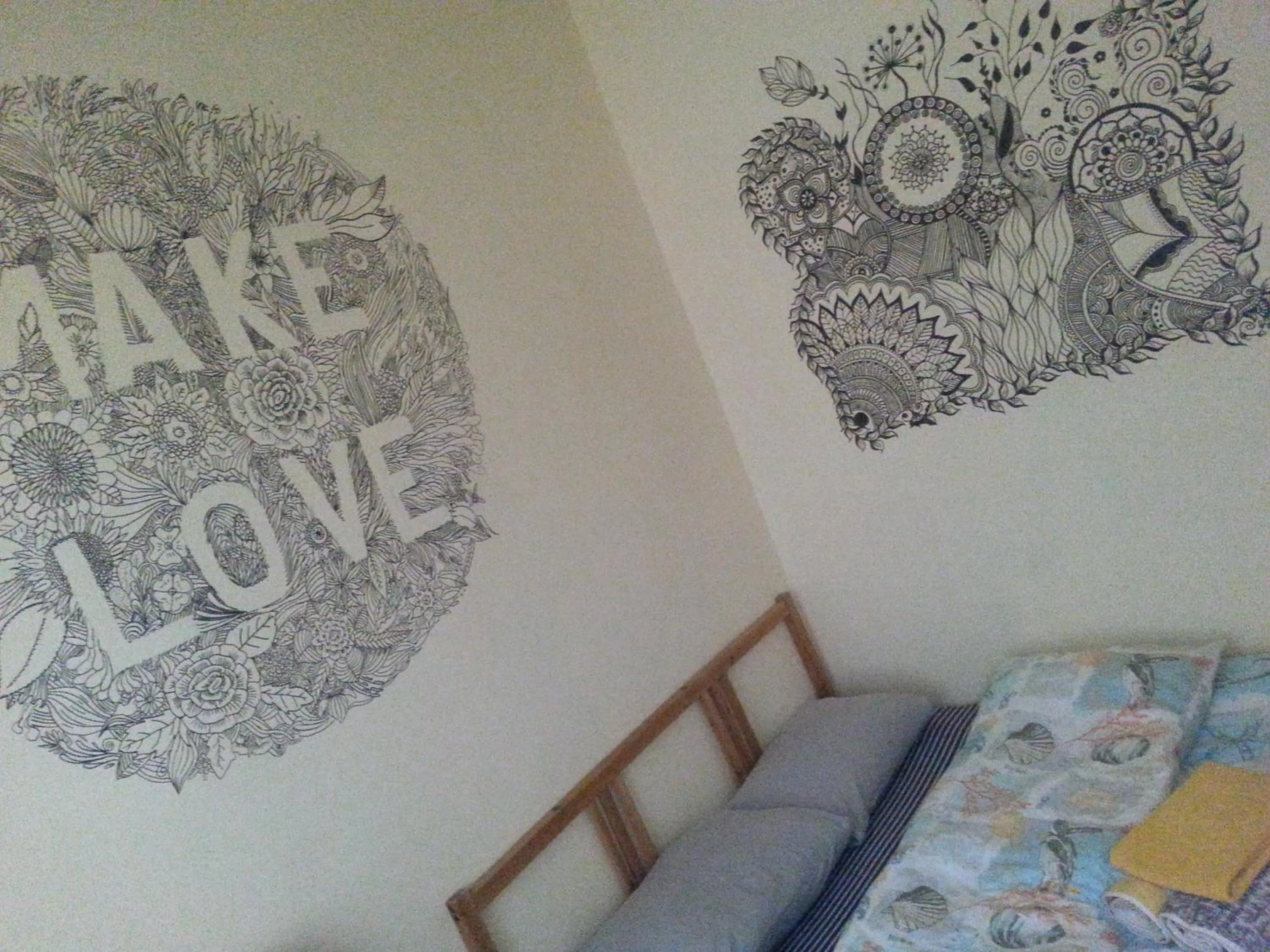 Decorative detail, Bed in TAXİM HOSTEL