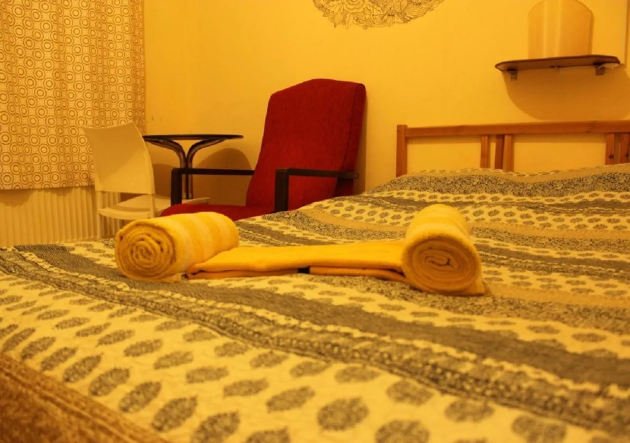 Bed in TAXİM HOSTEL