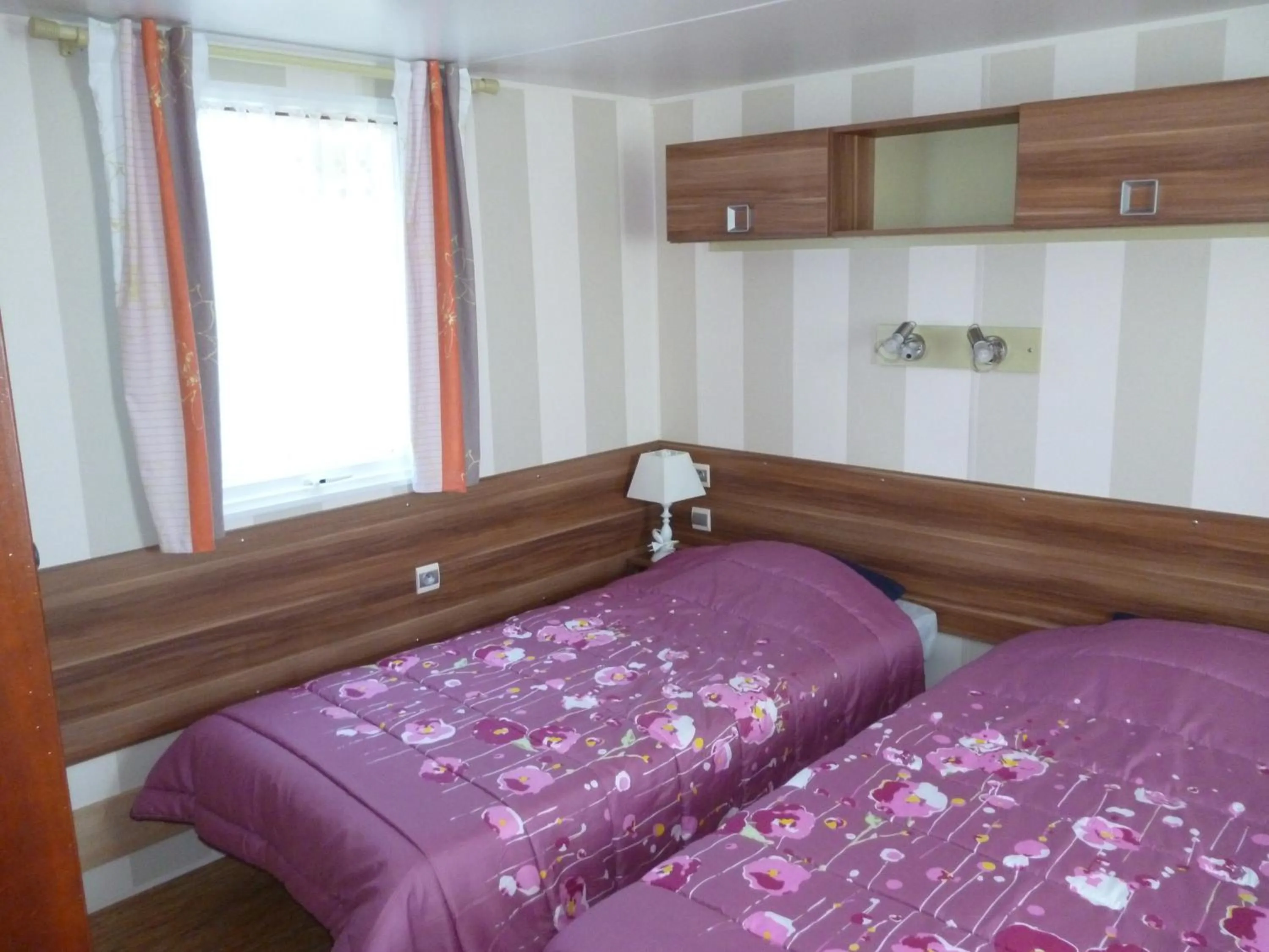 Day, Bed in Auberge des Etangs