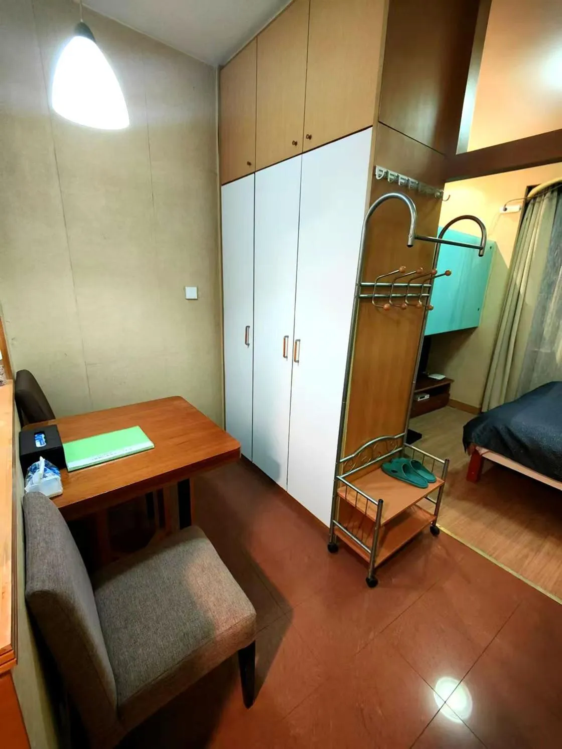 Bed in Xinshikong Apartments- Abest Zhongshan Park No.1