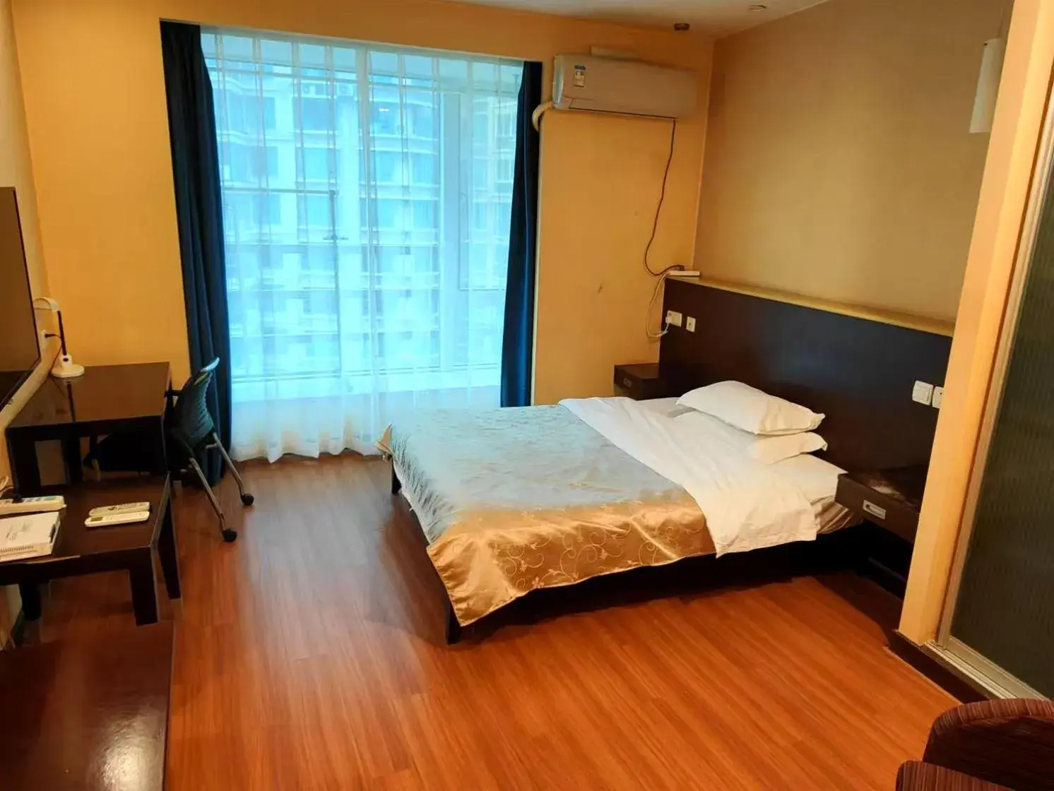 Bed in Xinshikong Apartments- Abest Zhongshan Park No.1 Bed in Xinshikong Apartments- Abest Zhongshan Park No.1