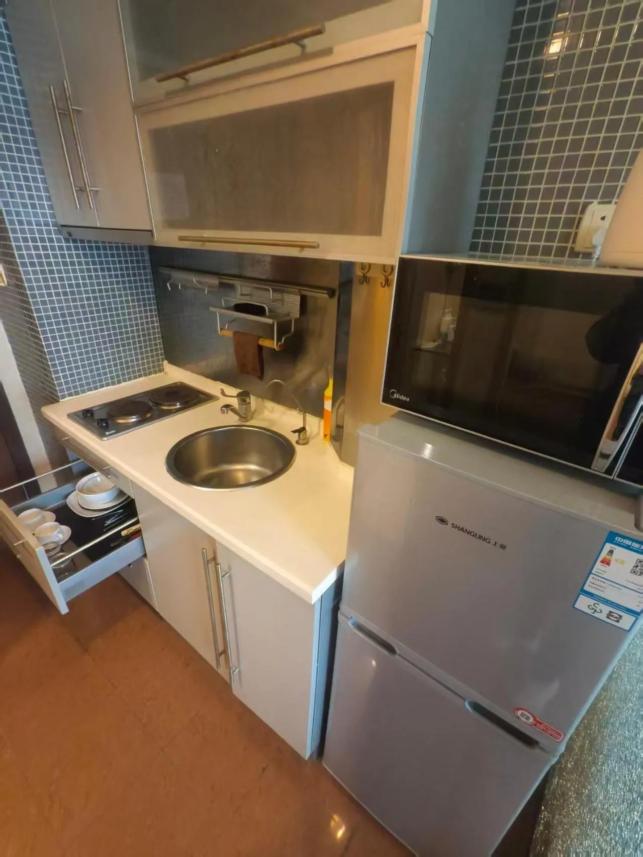 Kitchen or kitchenette in Xinshikong Apartments- Abest Zhongshan Park No.1