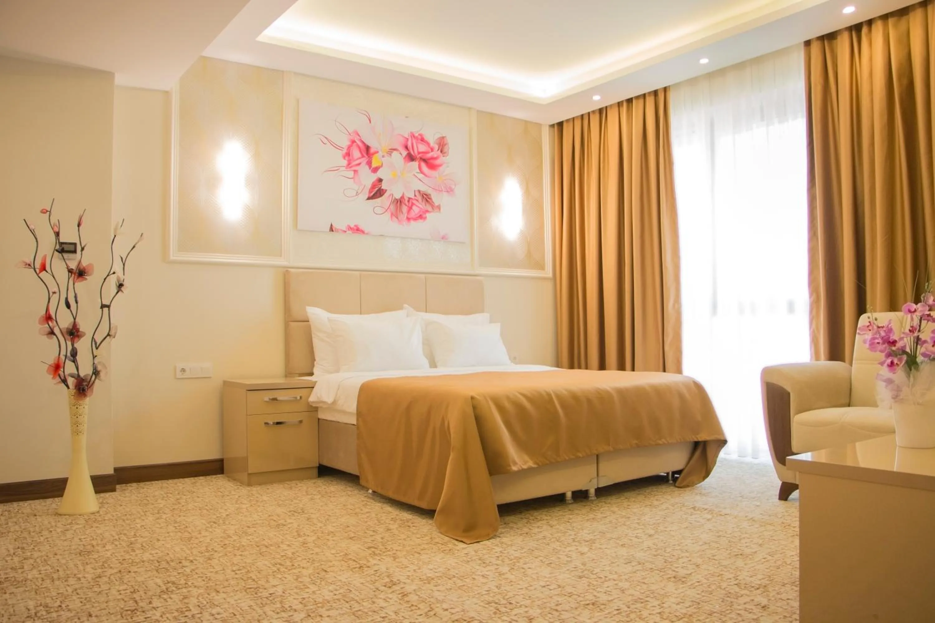 Bed in Goldhan Hotel