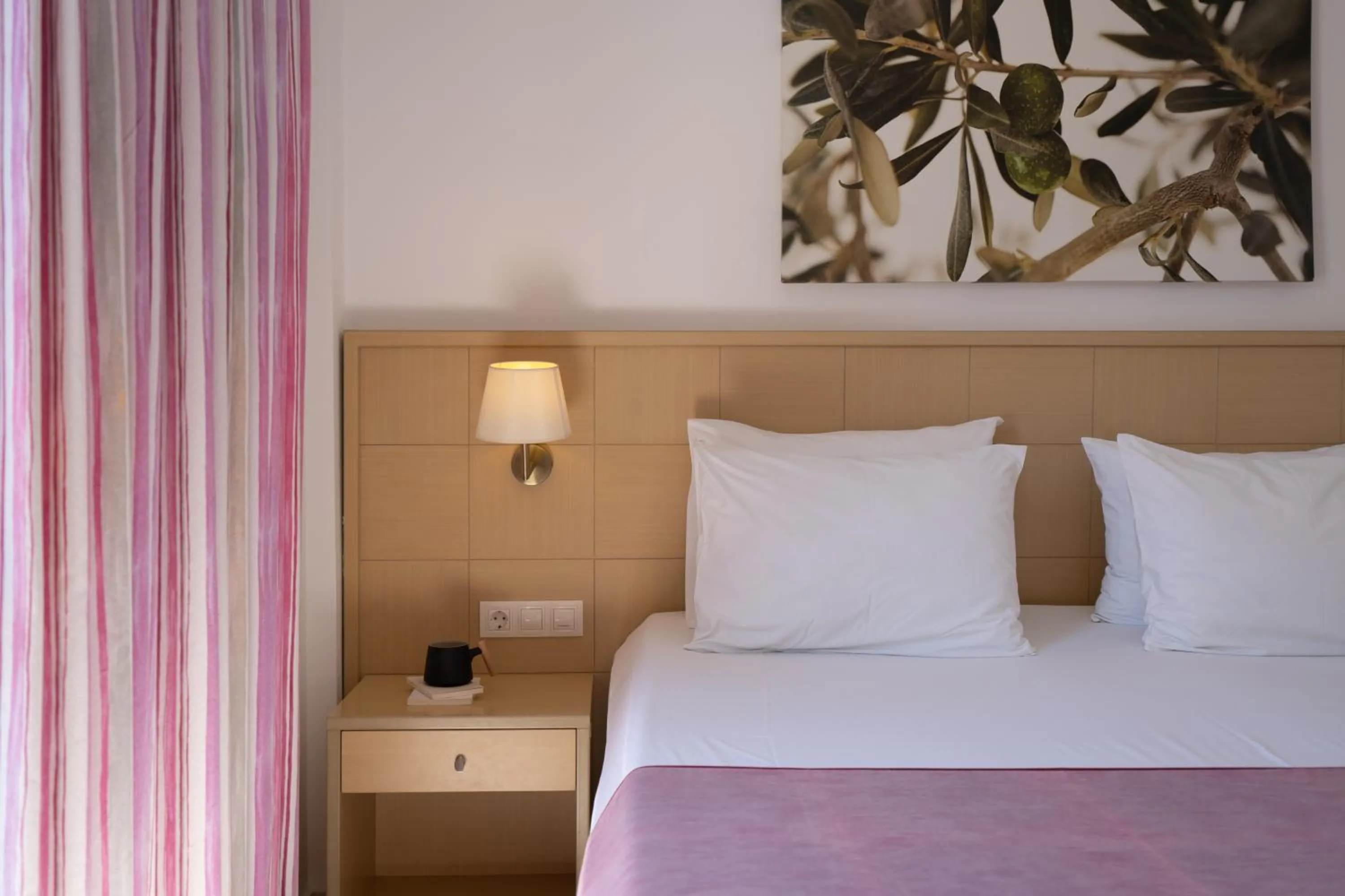 Bed in Hotel Sunshine