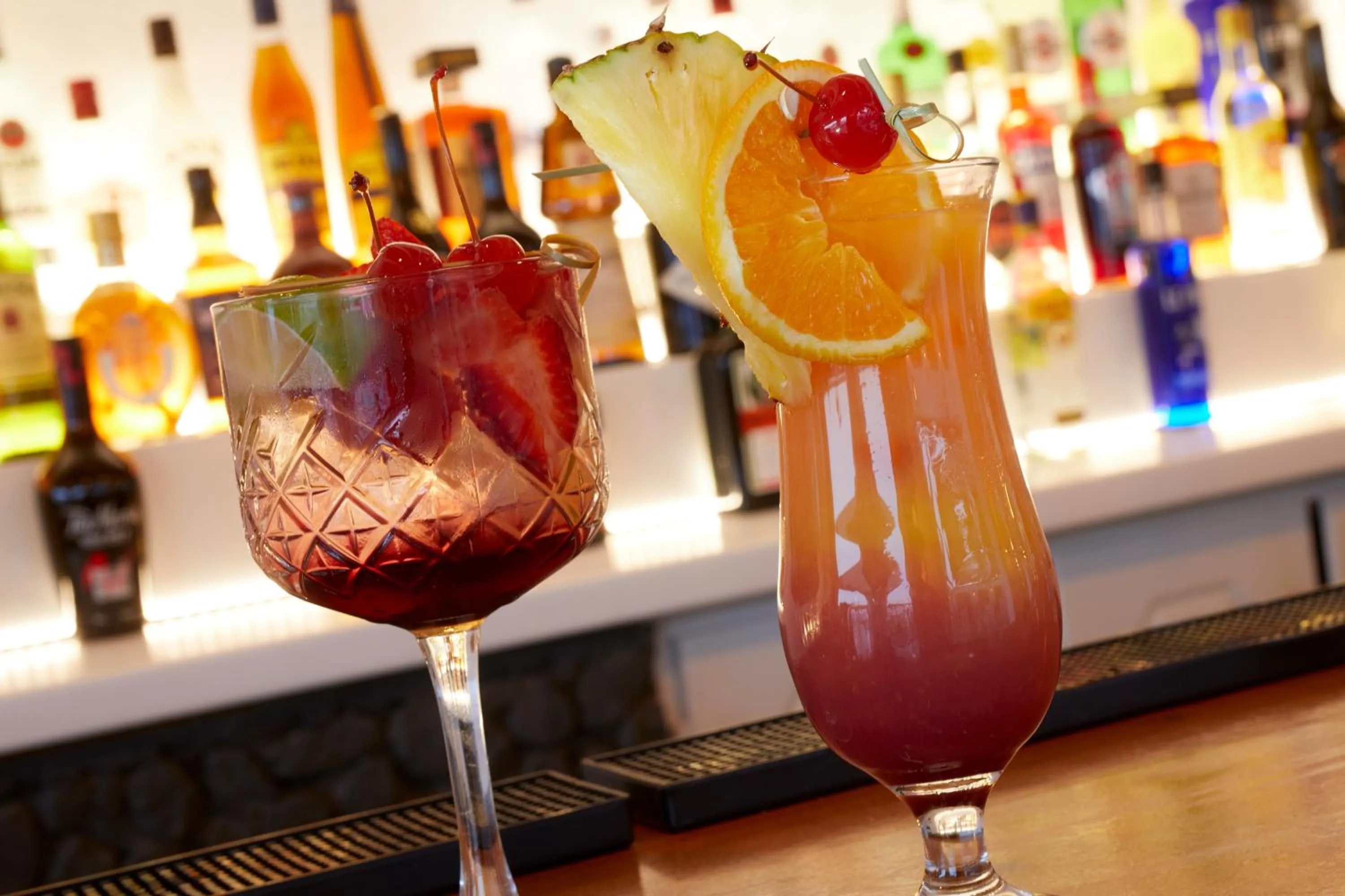 Drinks in Hotel Sunshine