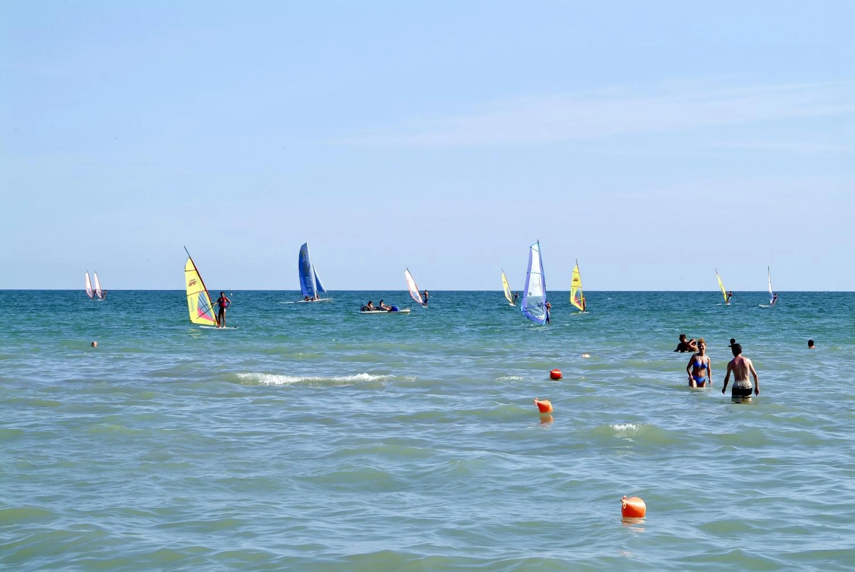 Summer in Residenza Turistica Alberghiera Blue Marine