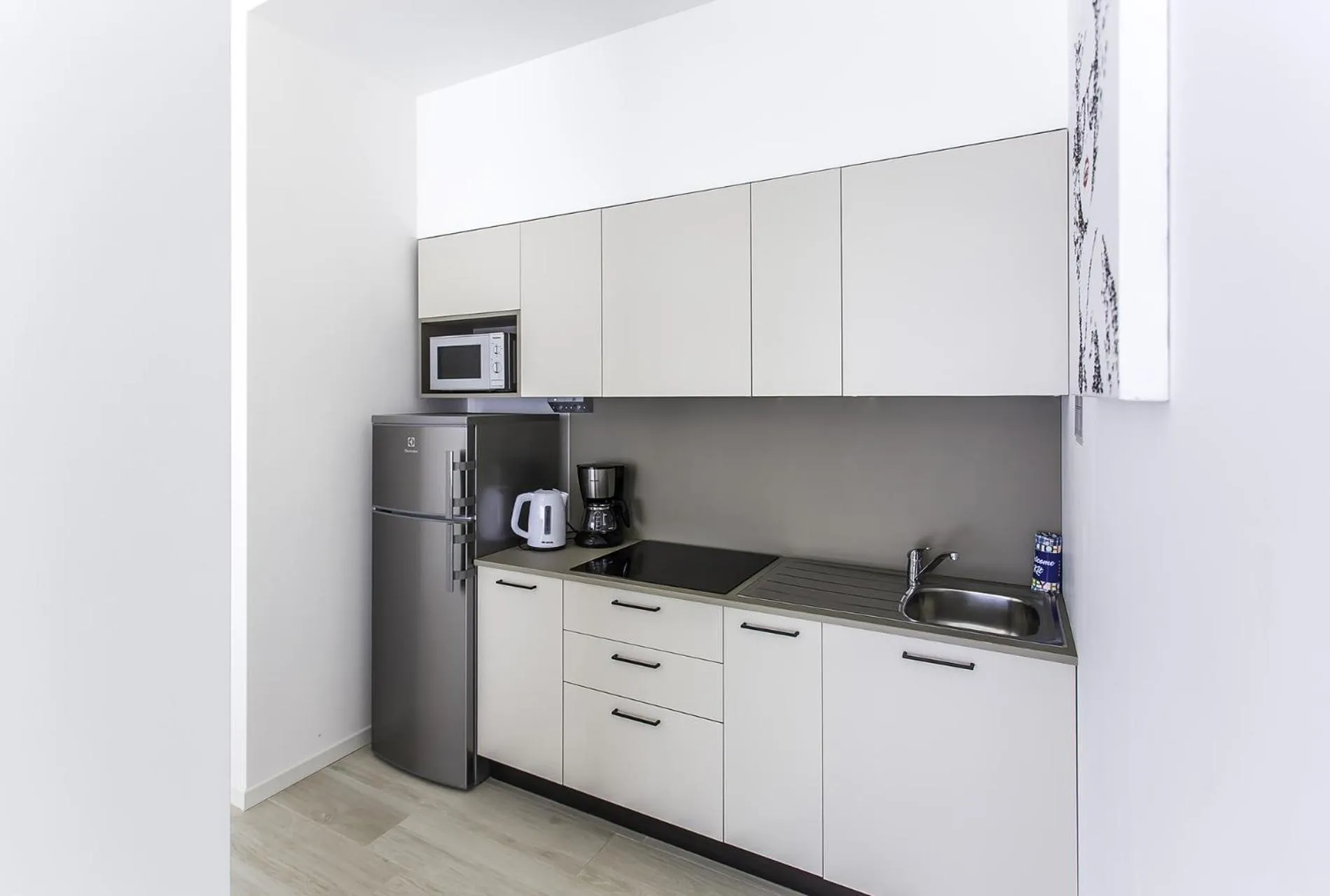 Kitchen or kitchenette in Residenza Turistica Alberghiera Blue Marine