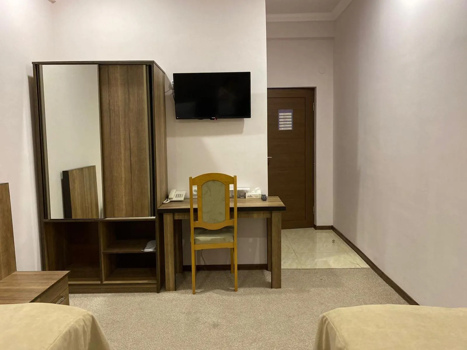 TV and multimedia in Mina Hotel