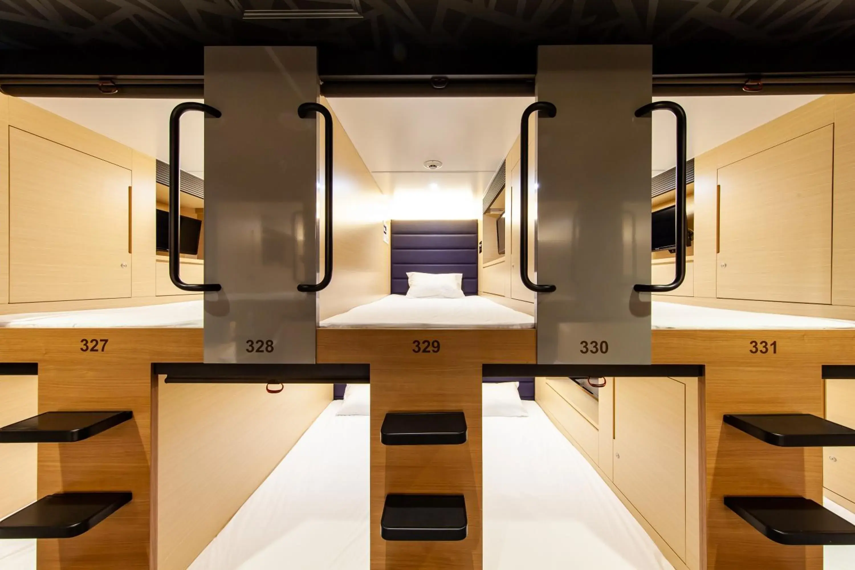 Y's CABIN&HOTEL Naha Kokusai Street Y's CABIN&HOTEL Naha Kokusai Street