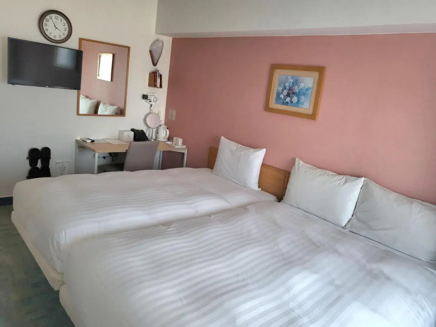 Deluxe Twin Room in Toyoko Inn Busan Jungang Station Deluxe Twin Room in Toyoko Inn Busan Jungang Station