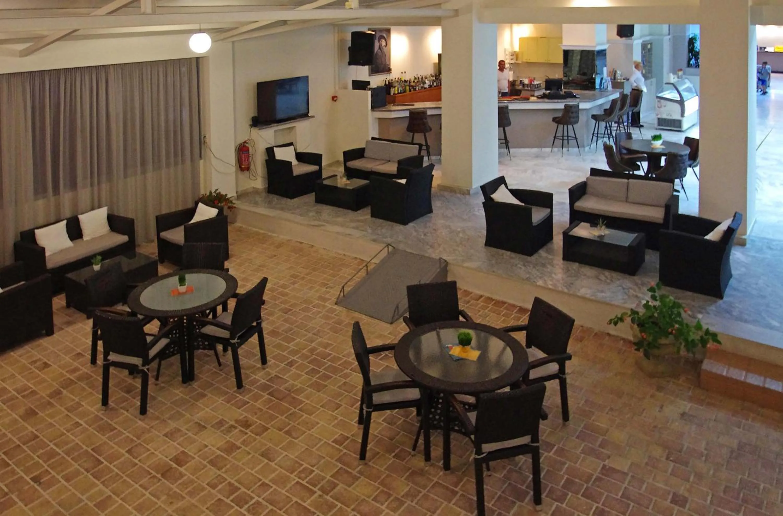 Lounge or bar in Sun Beach Hotel