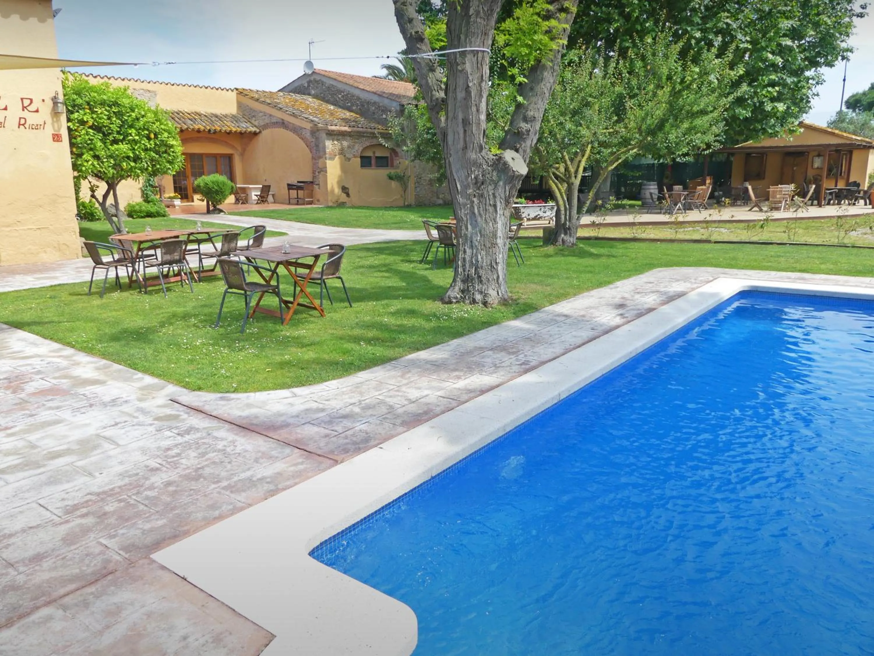 Swimming pool in Hotel & Golf Ca La Caputxeta - Adults Only