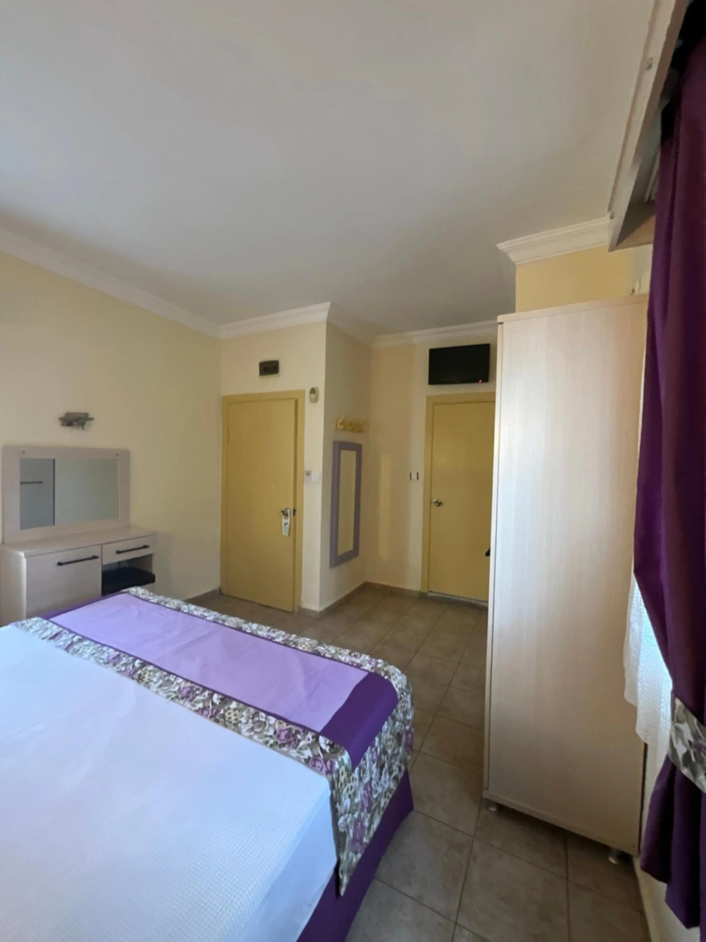 Bed in Canna Garden Hotel - Adult Only