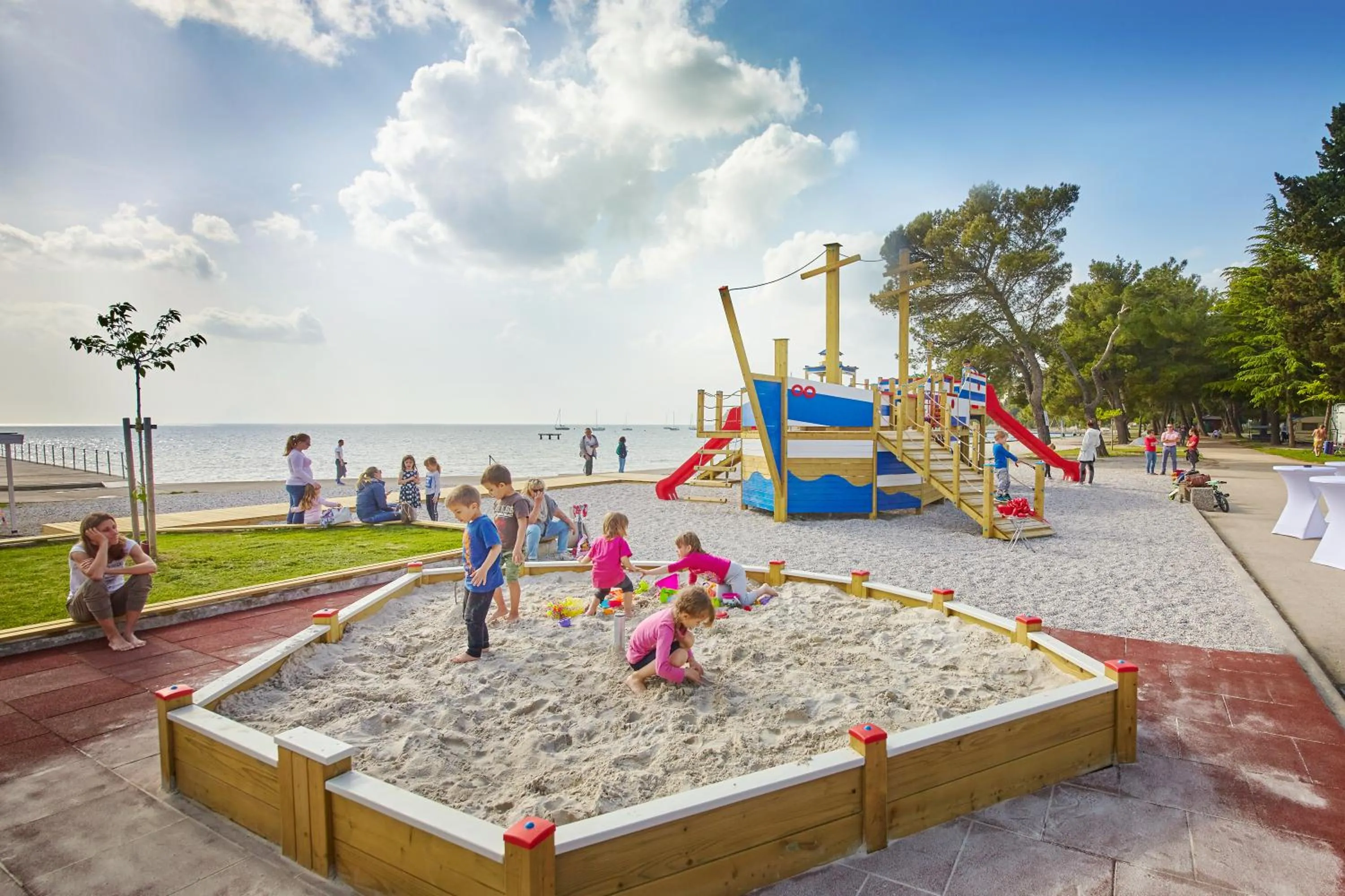 Children play ground in Villa Cedra - Hotel & Resort Adria Ankaran